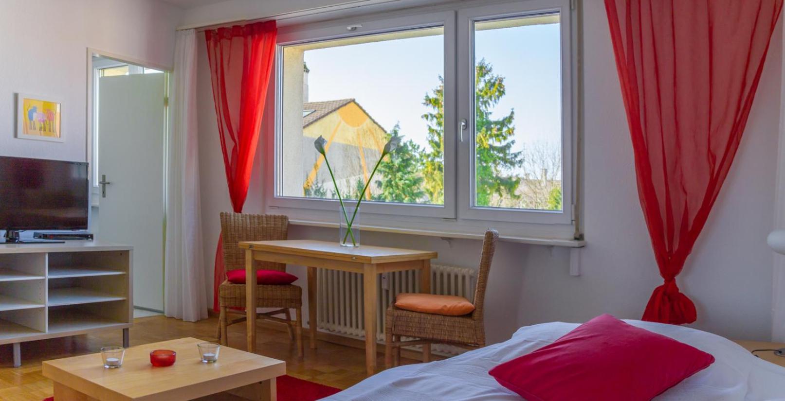 Apartment am Rhein