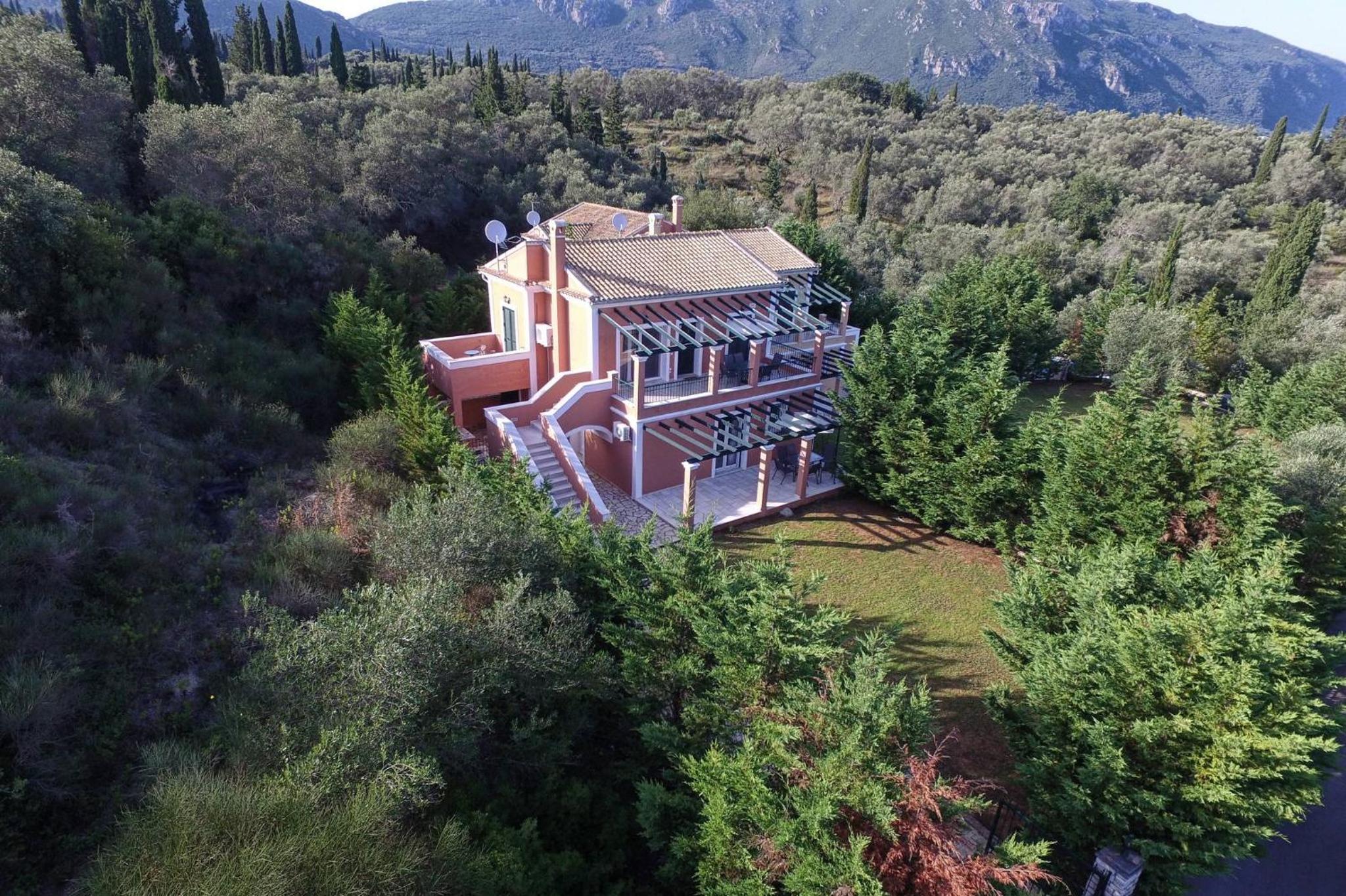 Eleonas Luxury Homes