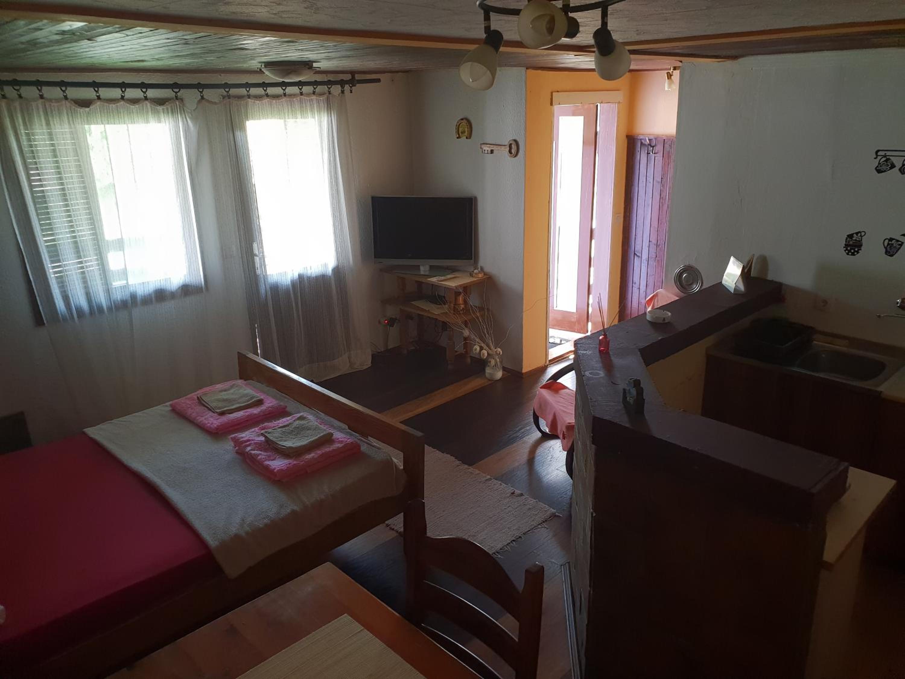 Photo 18