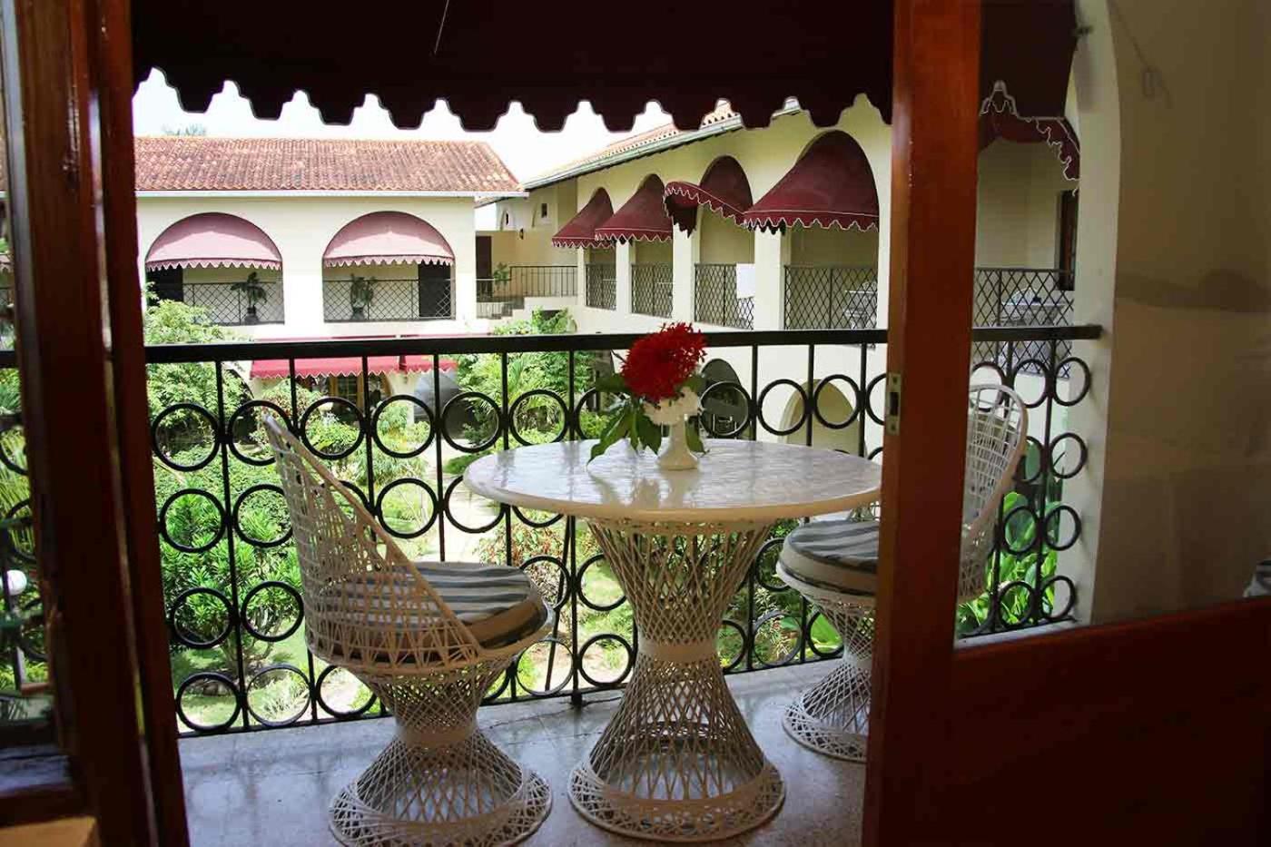 Charela Inn Hotel 15