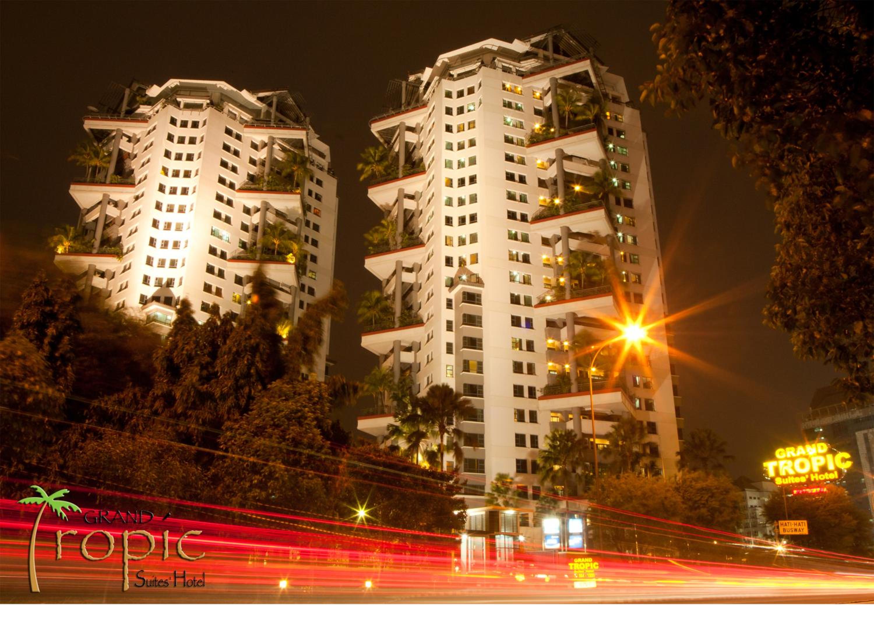 Grand Tropic Suites Hotel