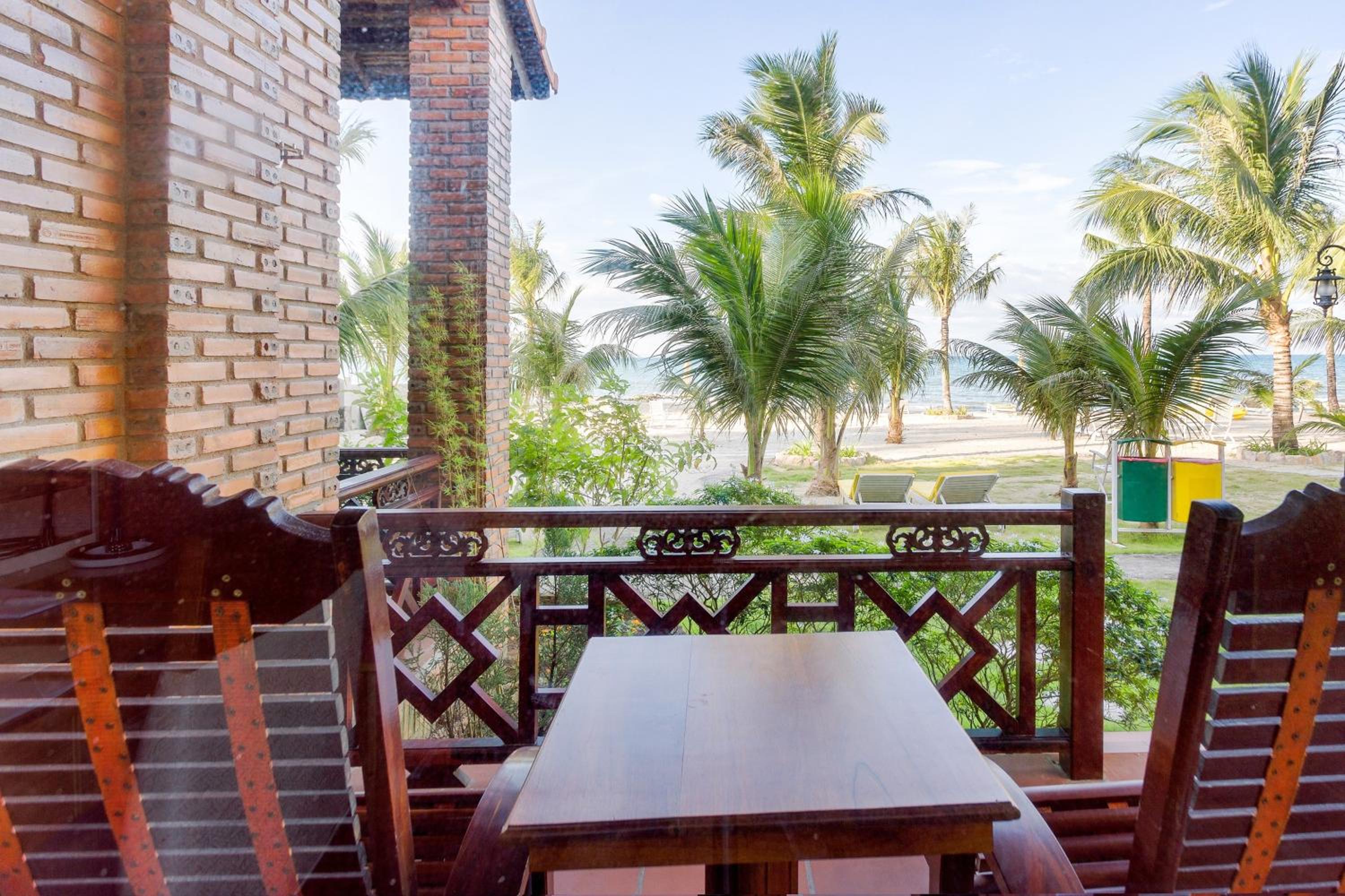 Gold Coast Phu Quoc Beach Resort
