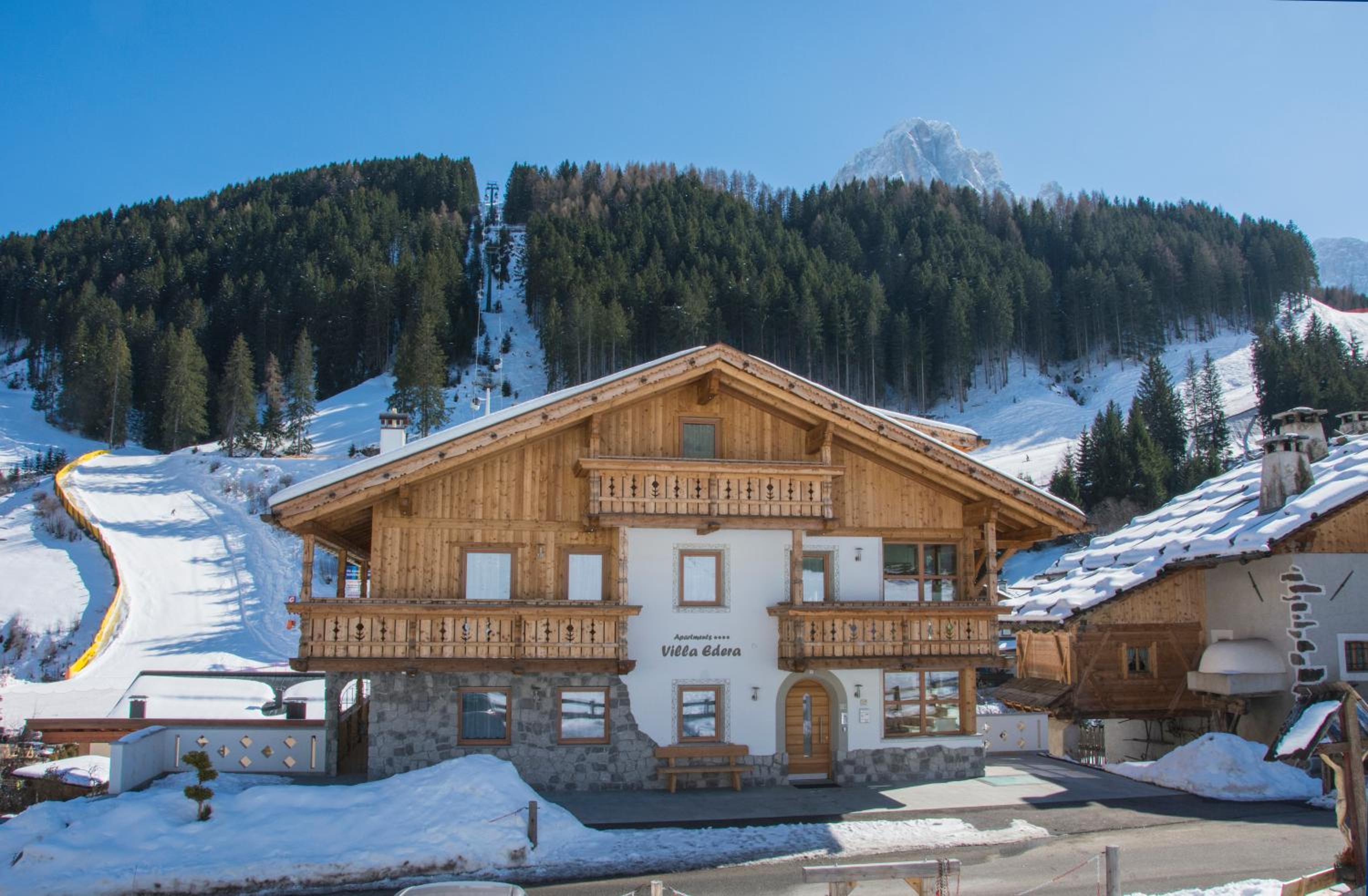 Apartments Edera