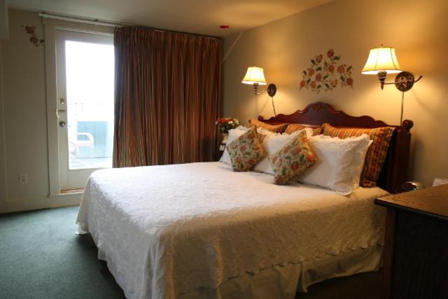 Admiral Fitzroy Inn 2