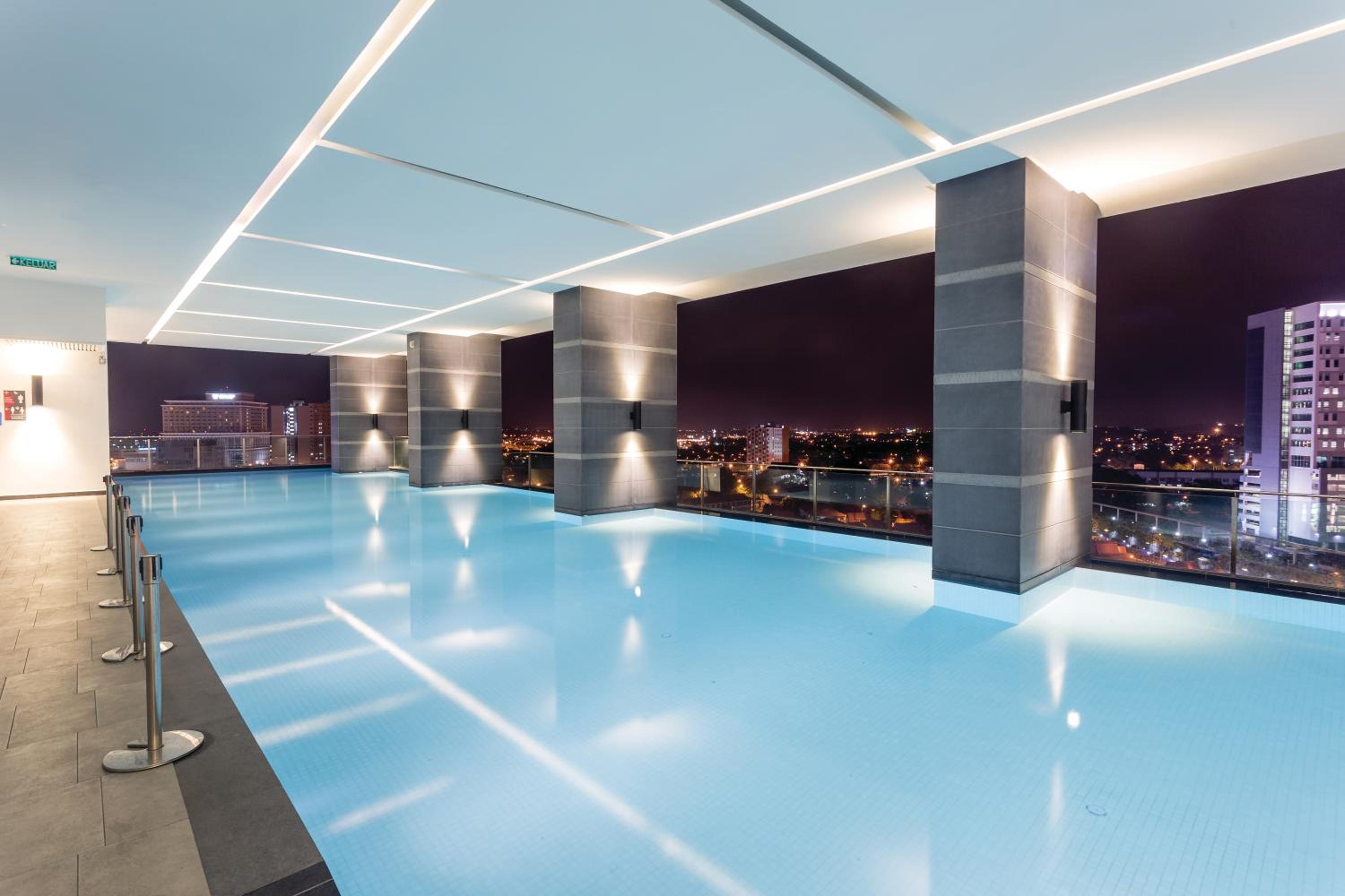 The Shore Residence Apartment