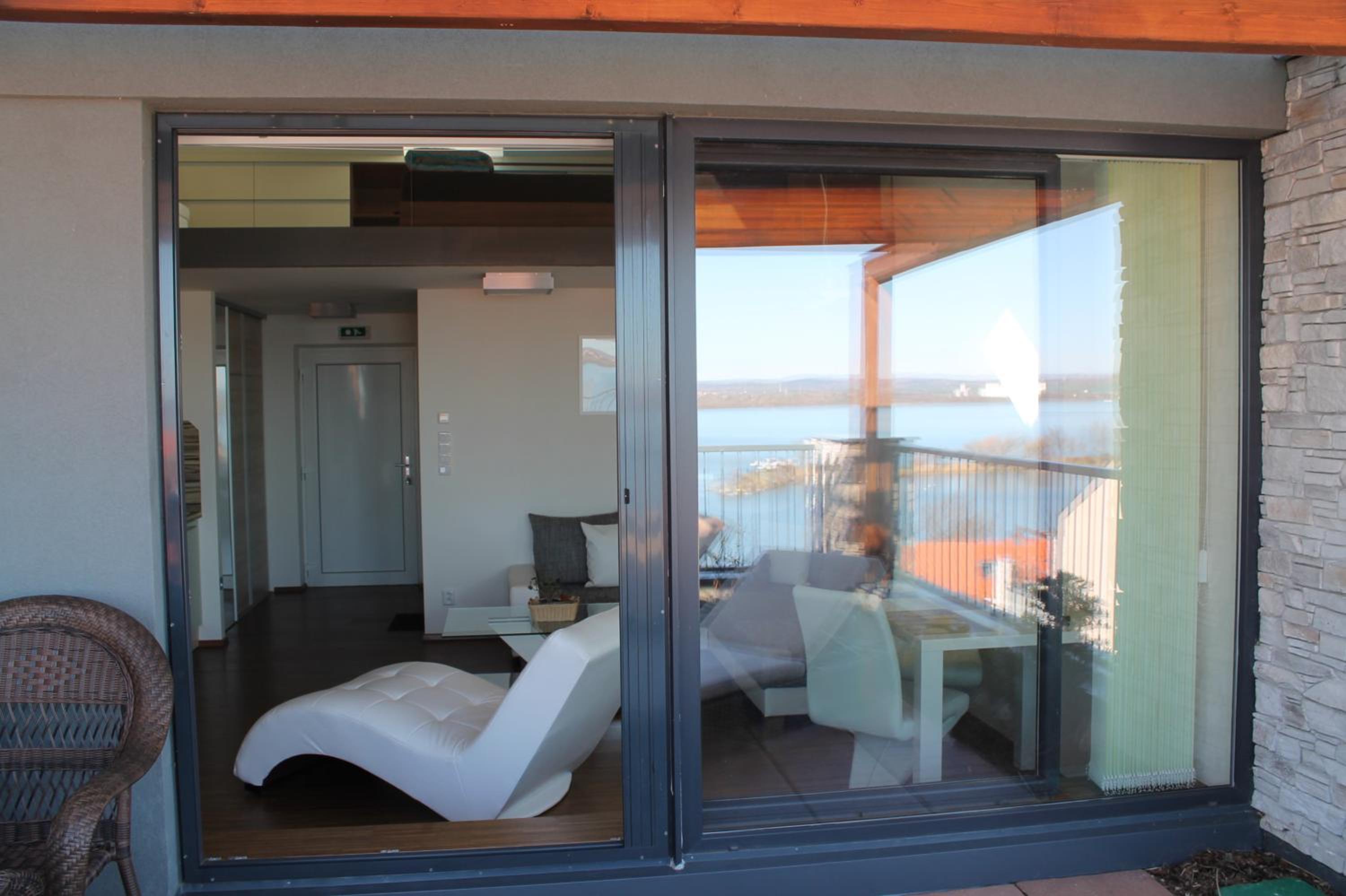 Apartmán Pálava 1 s terasou a výhledem na jezero