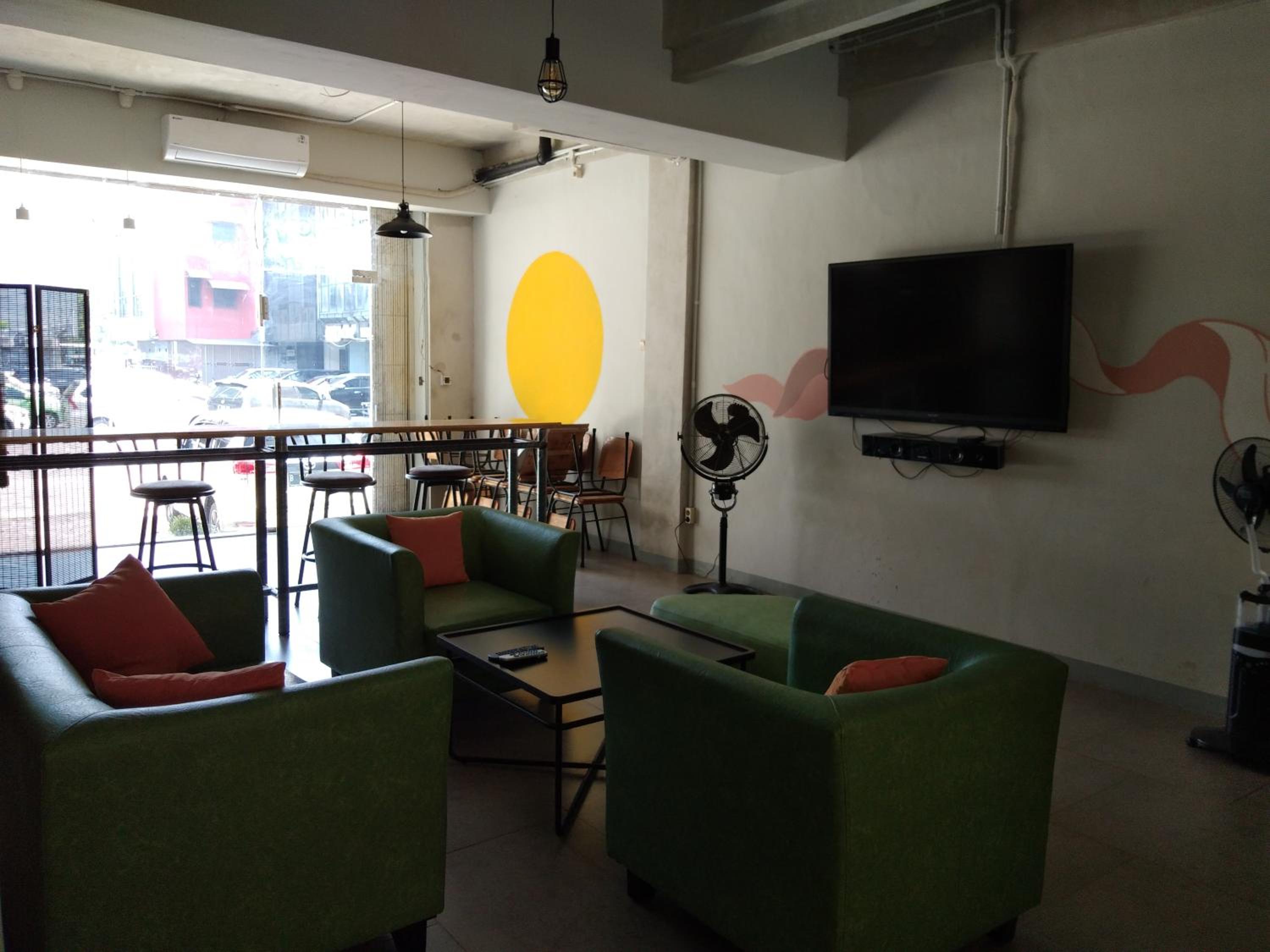 lounge