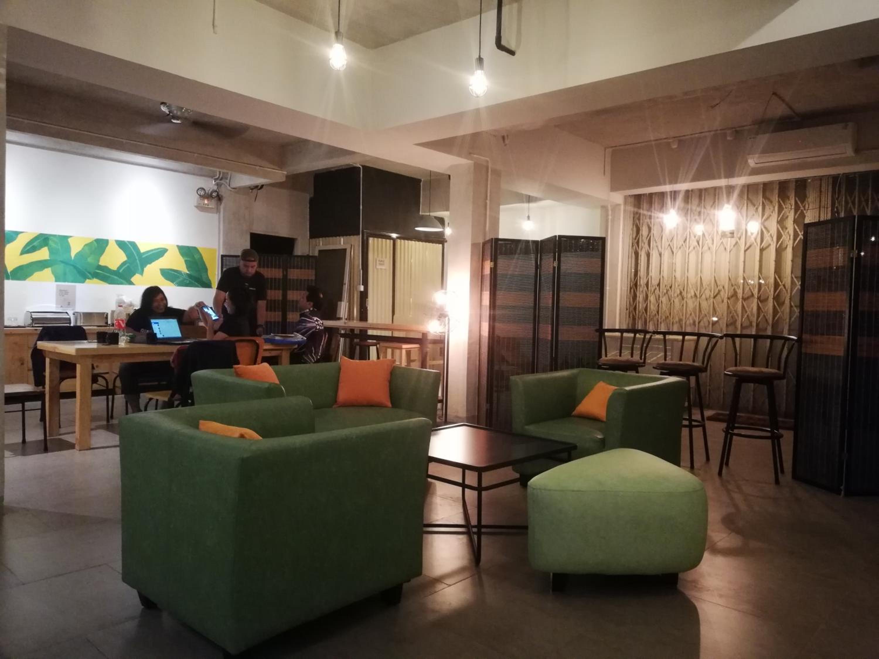 lounge