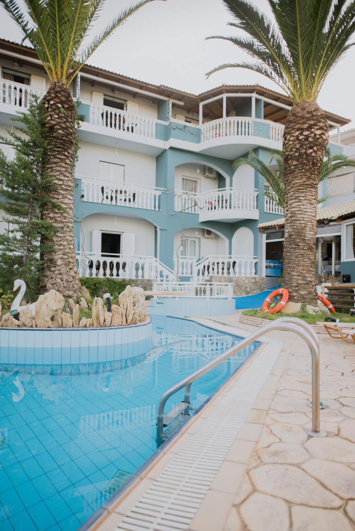 Zante Calinica Hotel