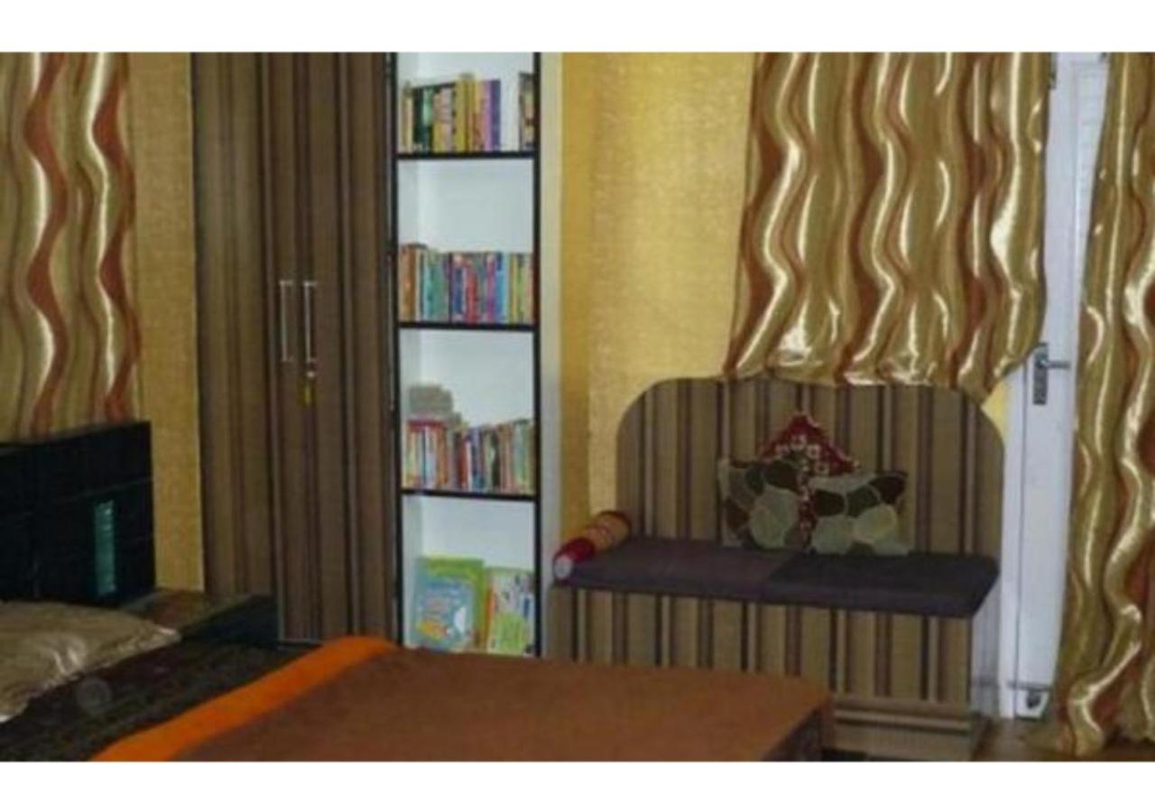 Mountain View Balcony rooms on main road Shimla view 5