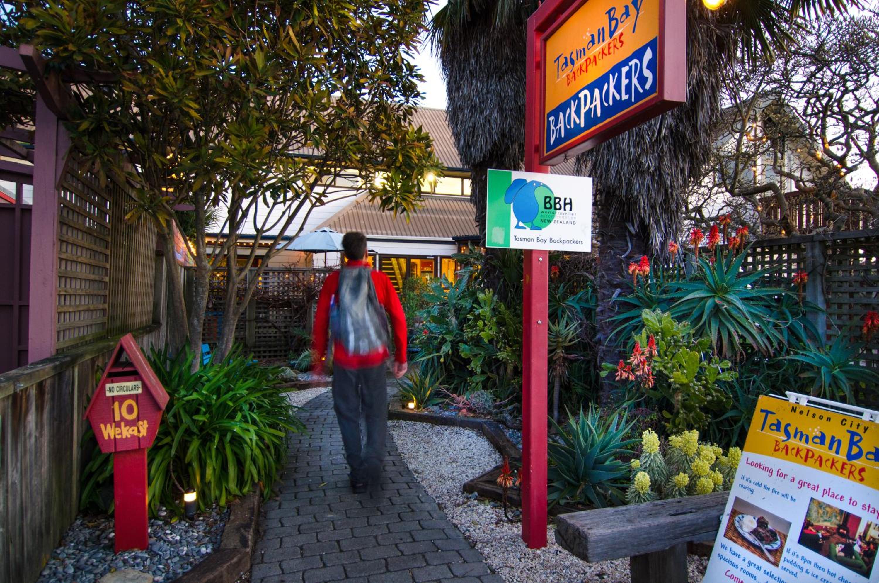 Tasman Bay Backpackers