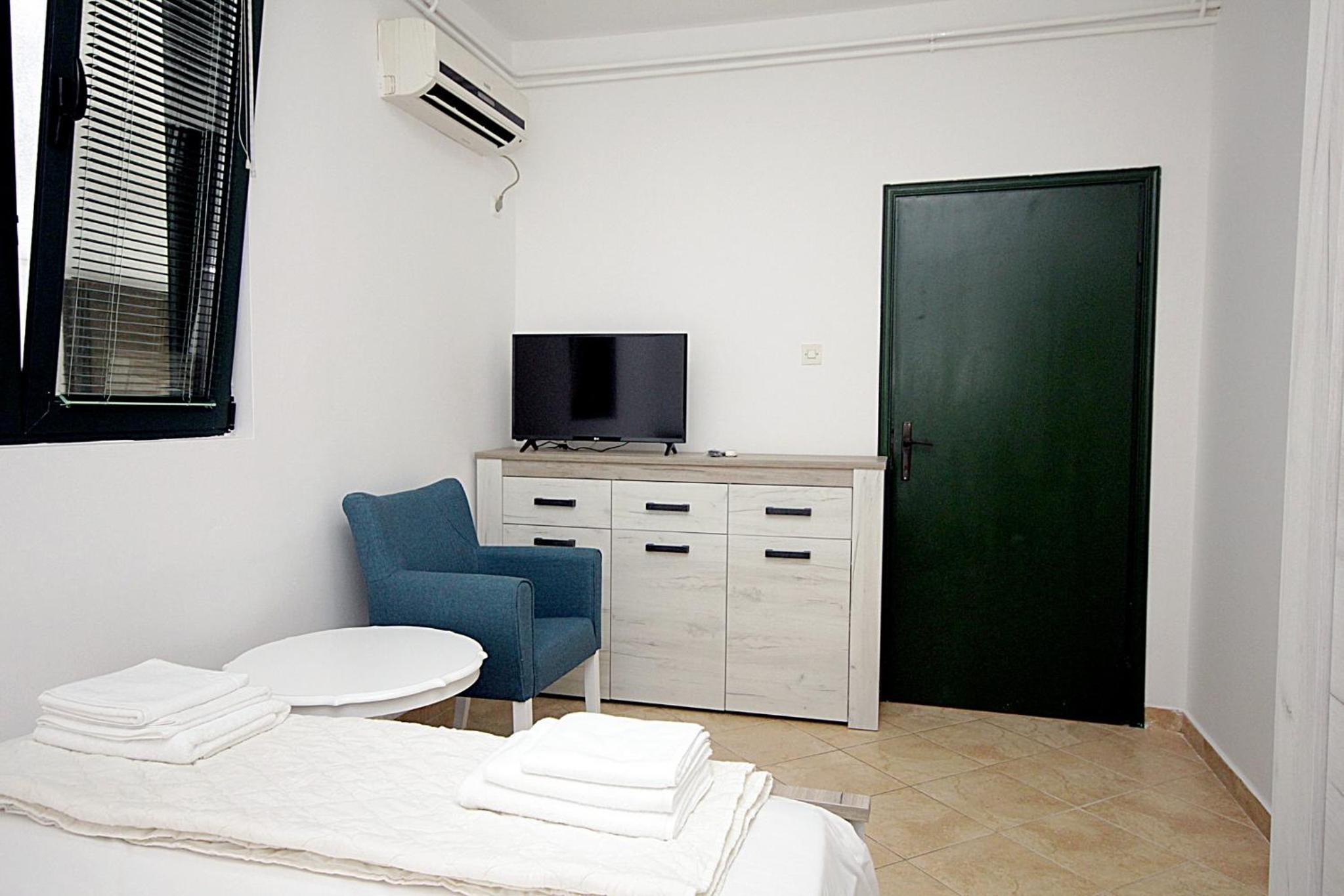 Photo 46