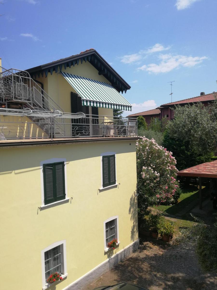 Photo 11