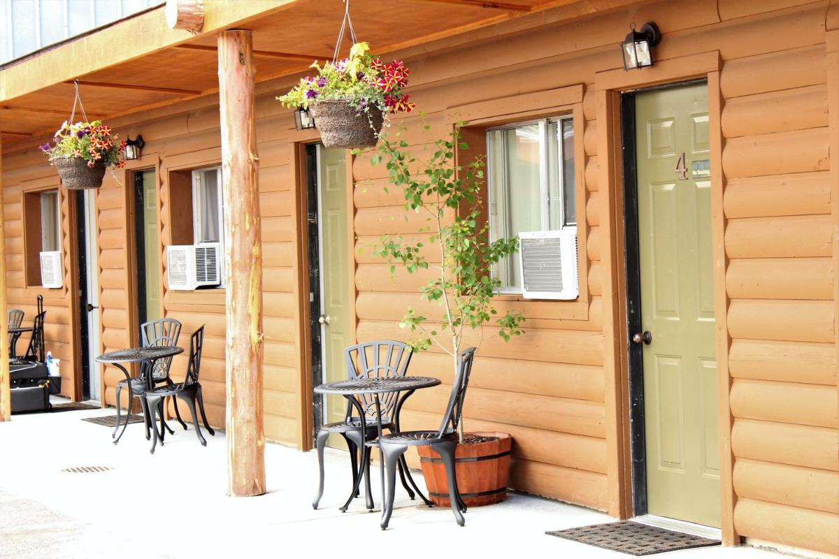 Elkhorn Cabins And Inn 13