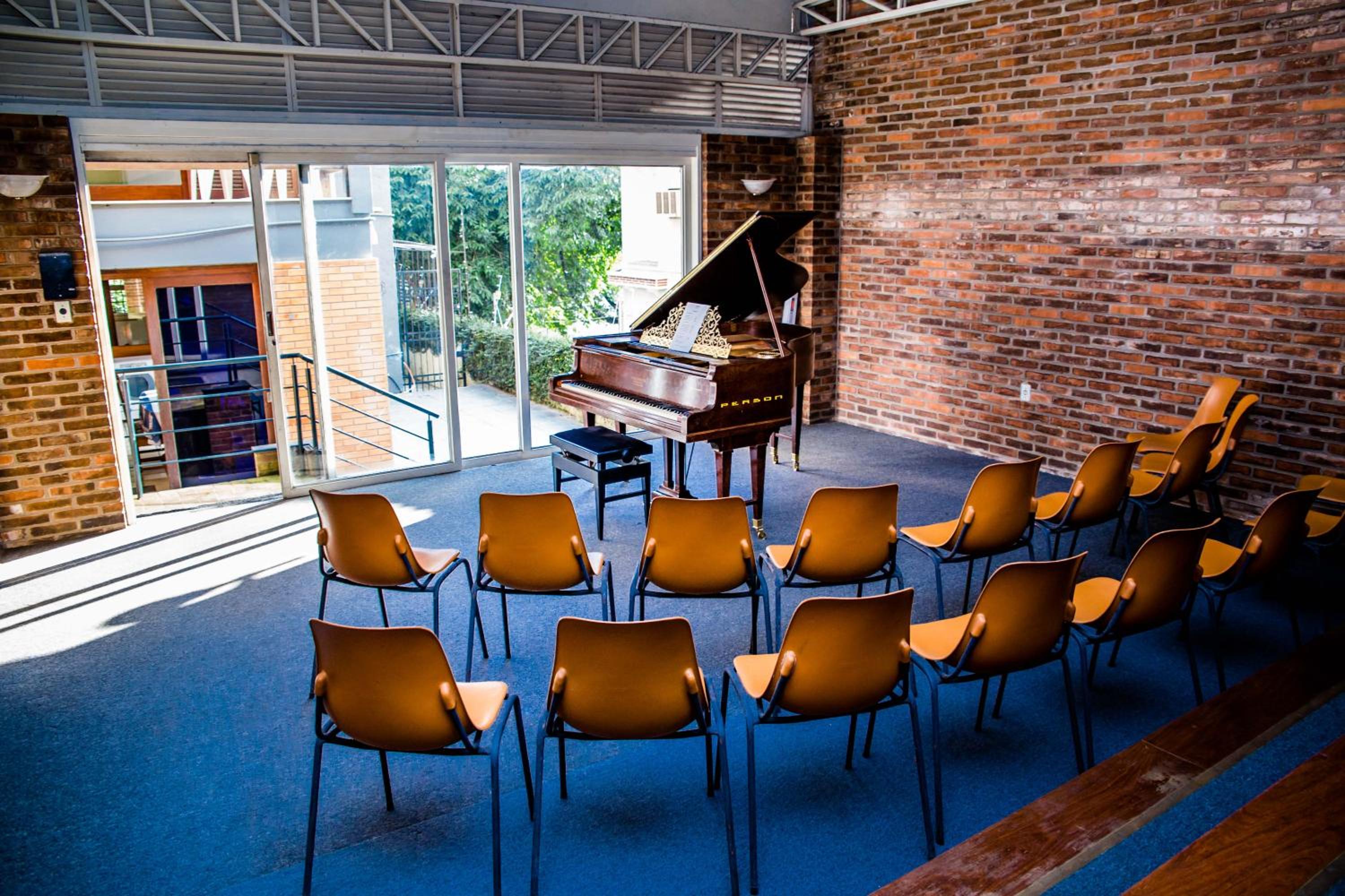 meeting & event spaces