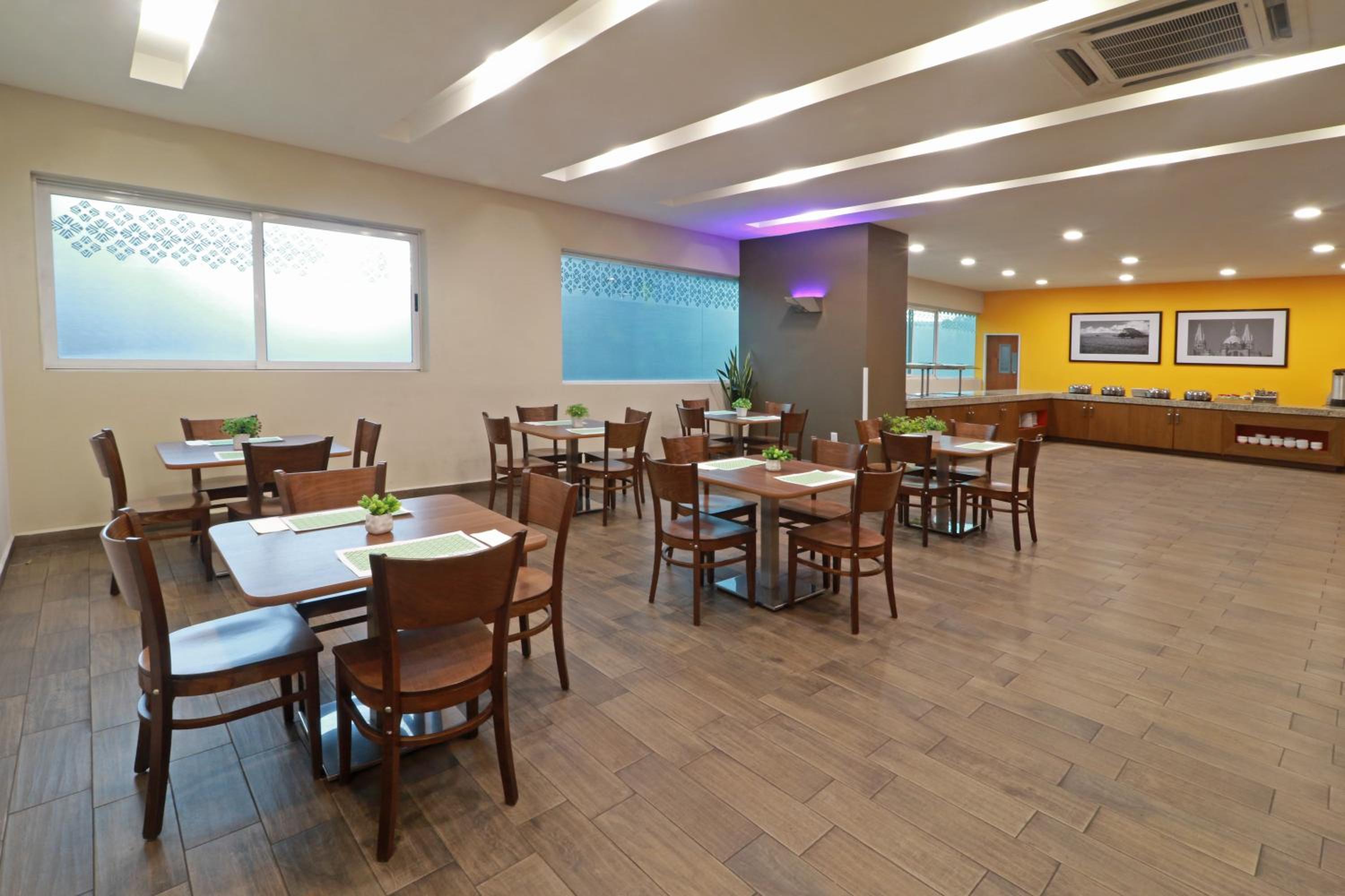 Courtyard by Marriott Guadalajara Andares