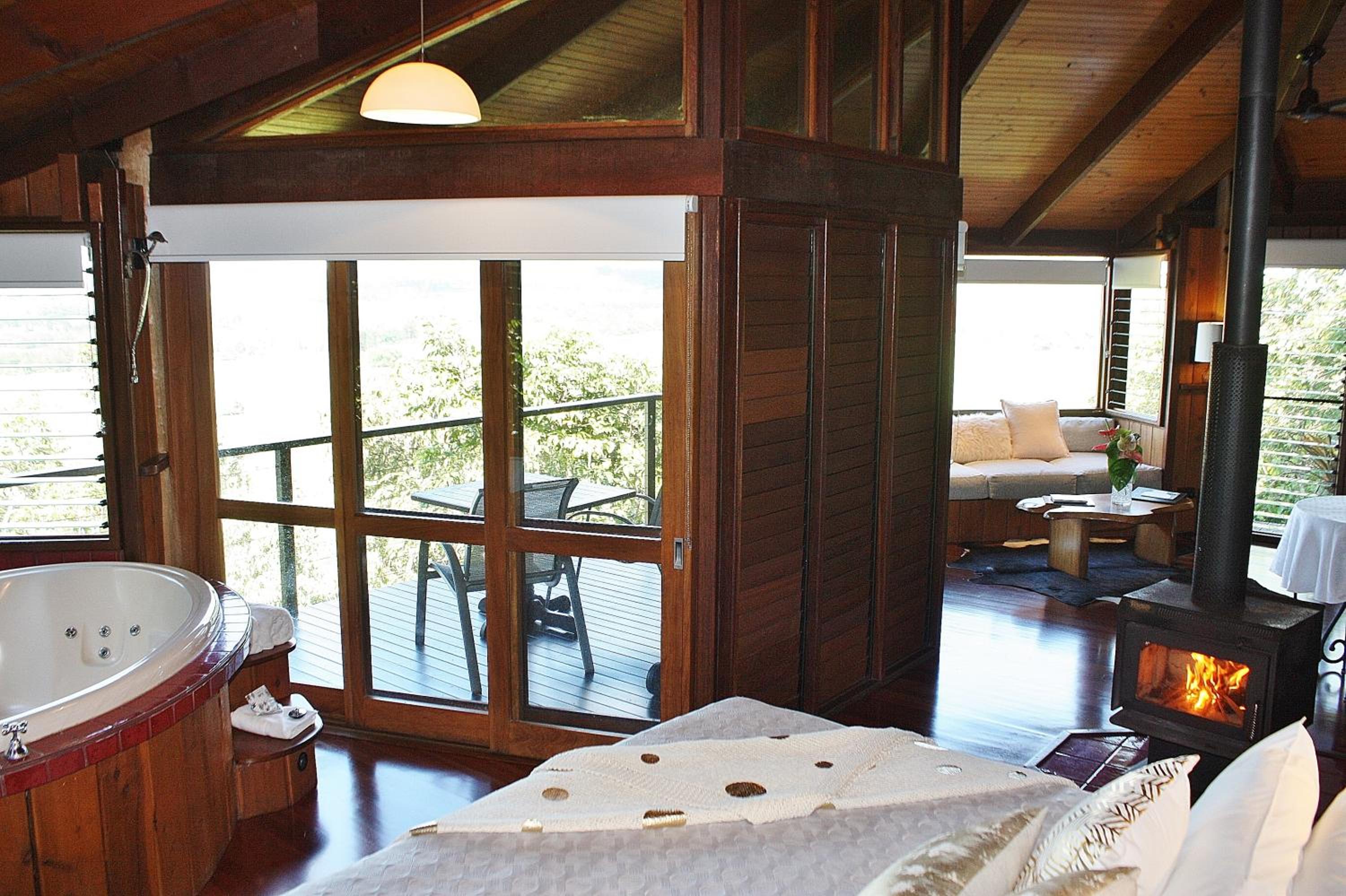 Mt Quincan Crater Retreat