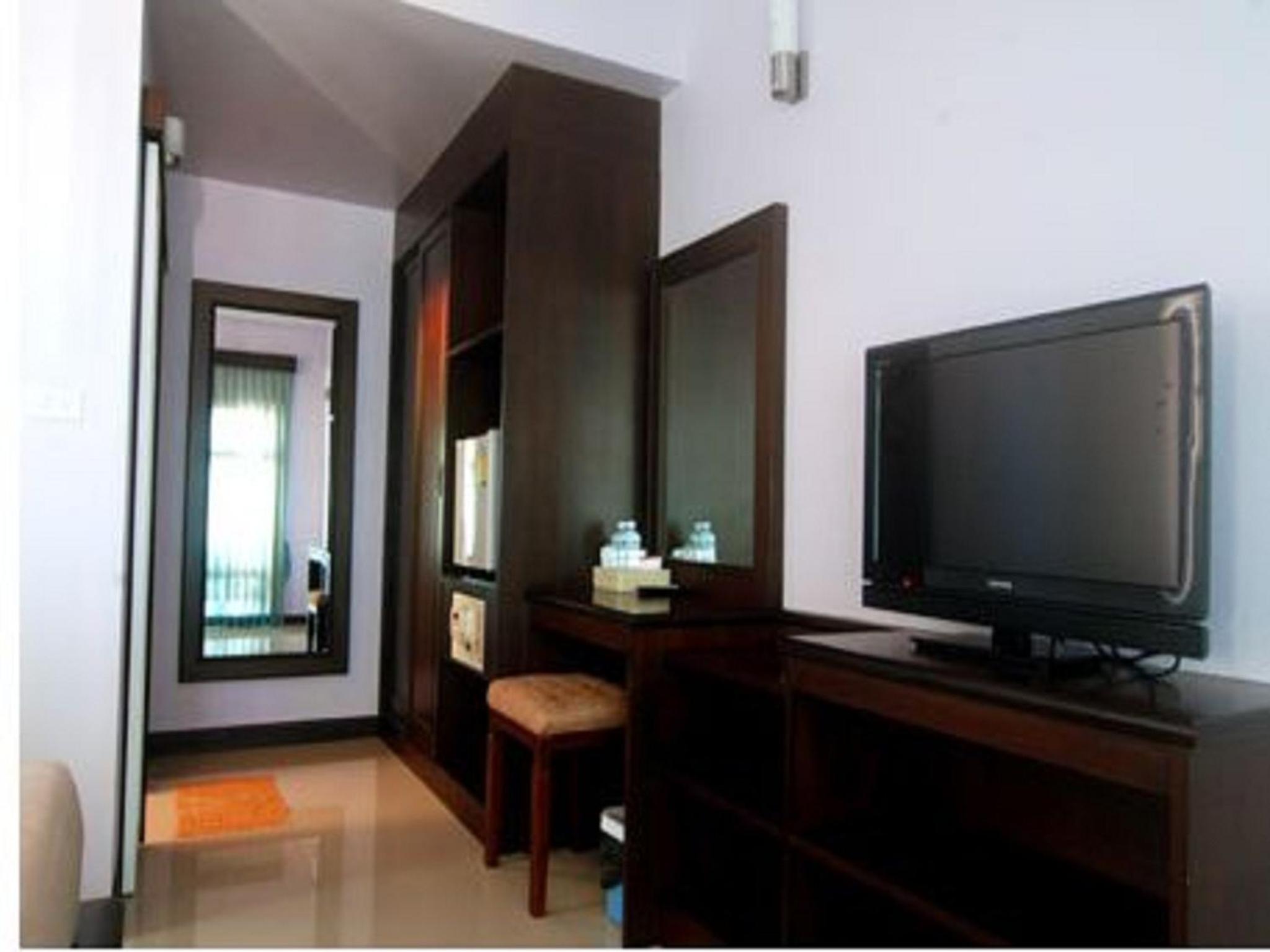 Lanta Bee Garden Bungalow SHA Extra Plus