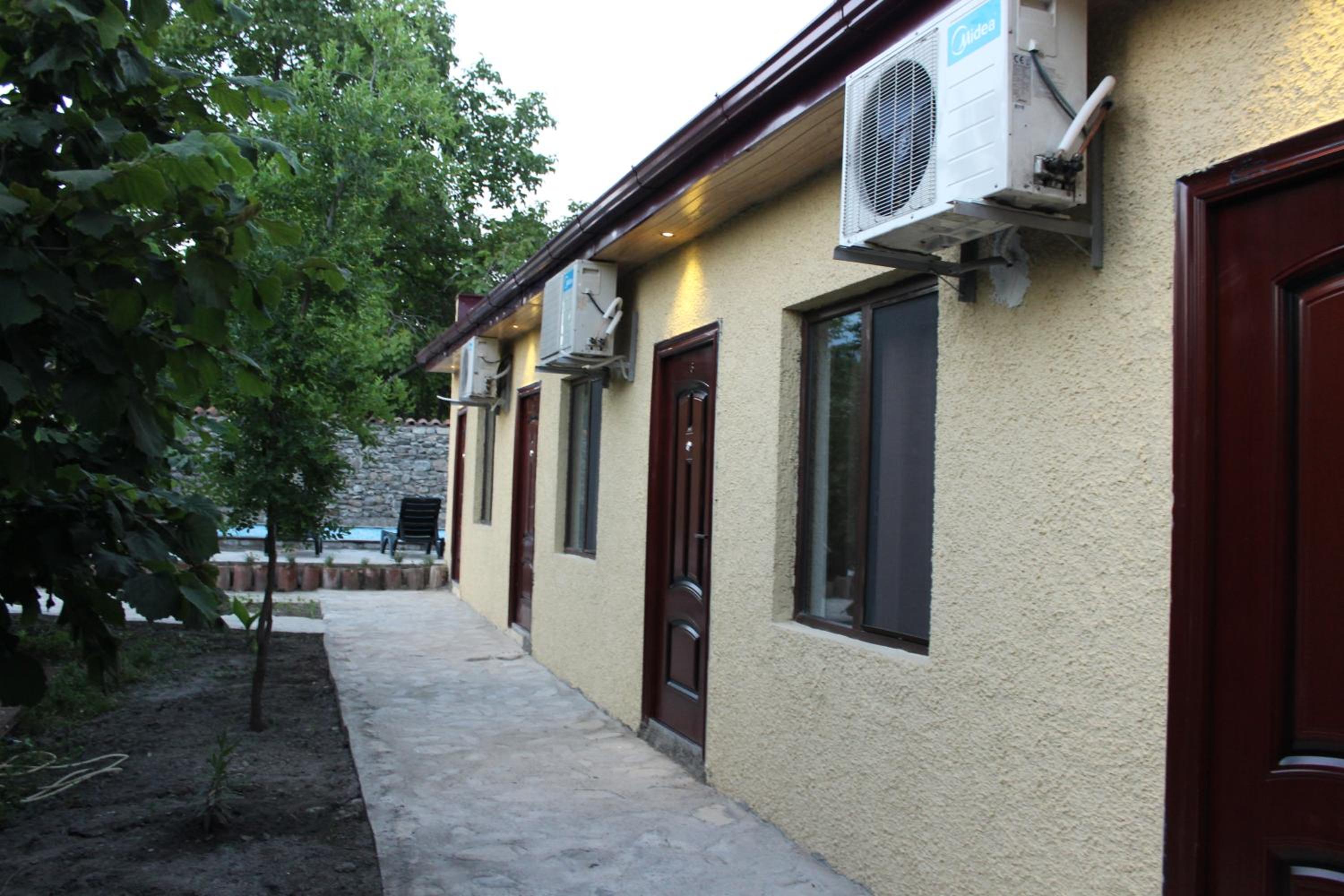 Photo 23