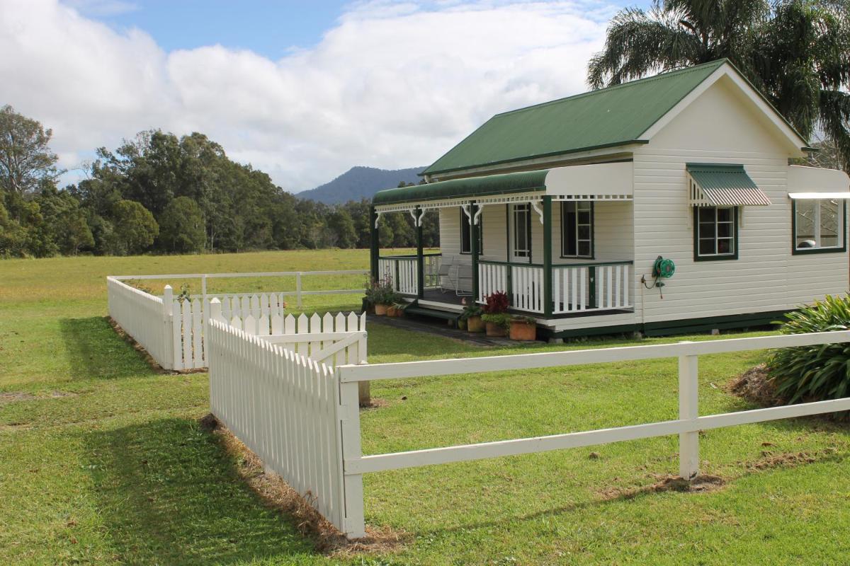 The Dollhouse Cottage