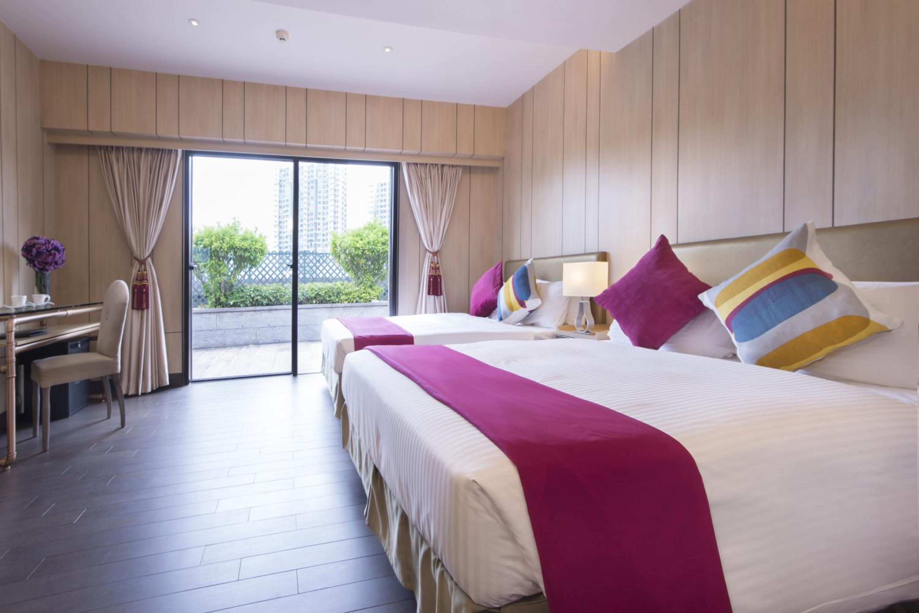 Noah’s Ark Hotel & Resort