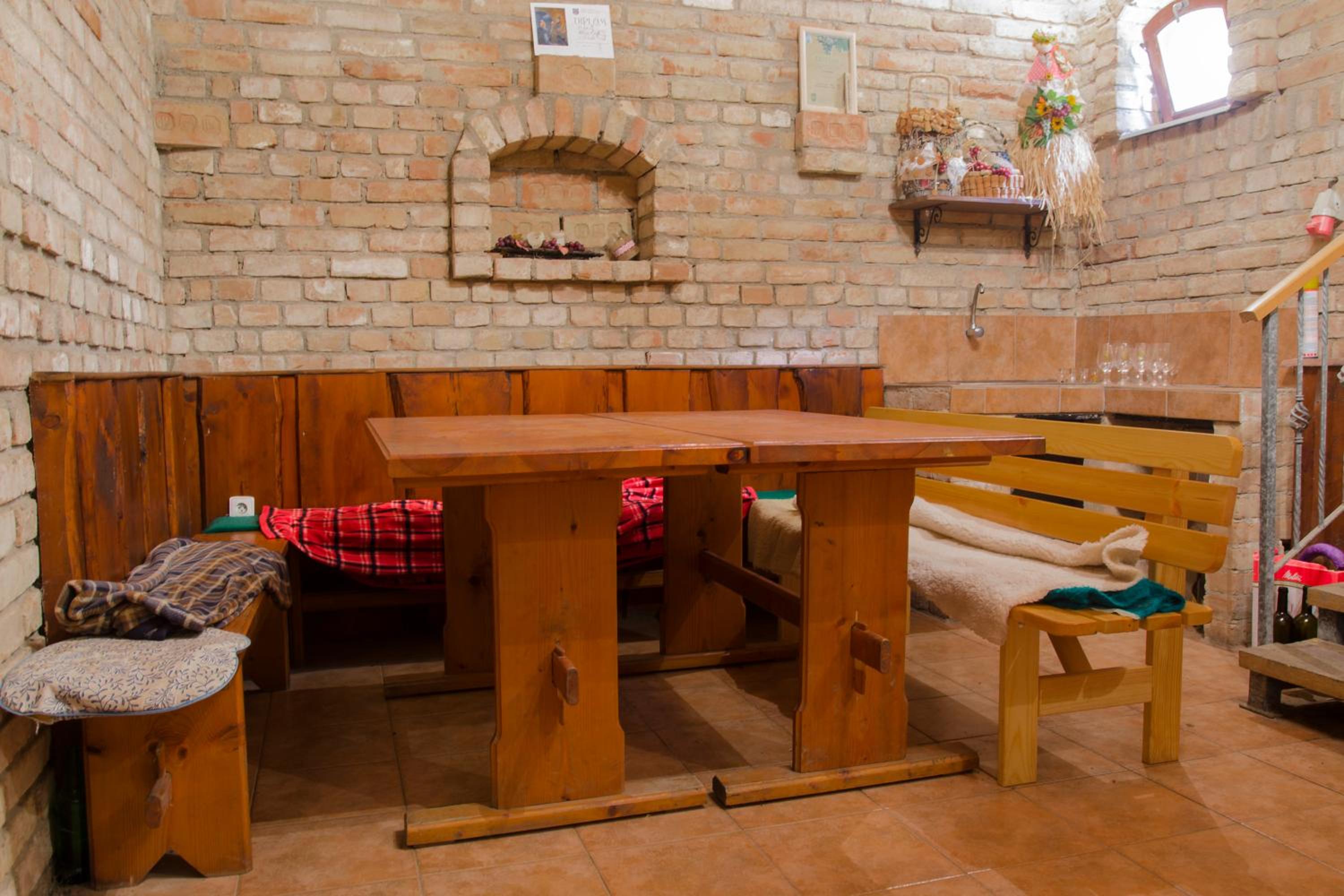 Photo 12