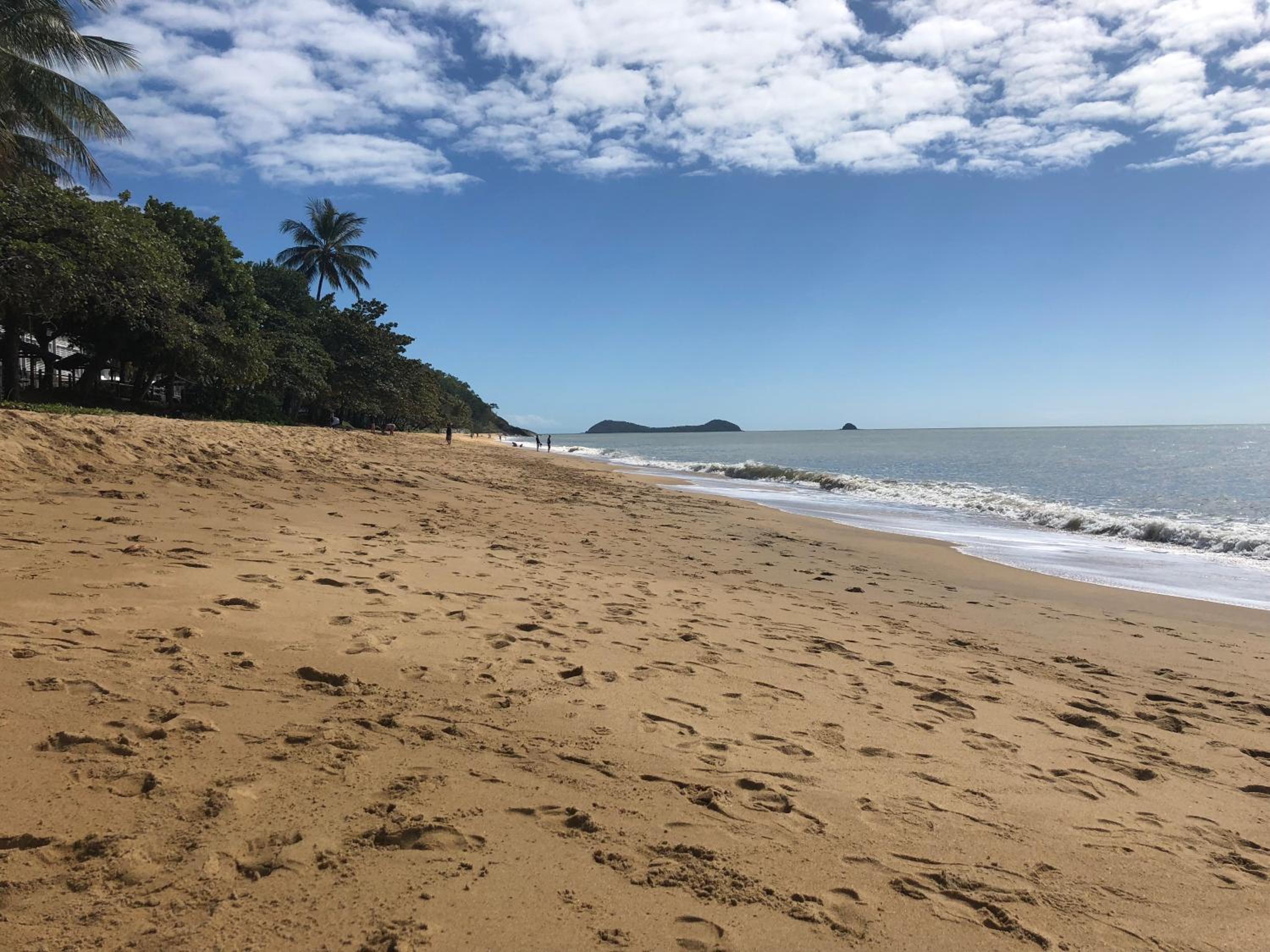 Trinity Beach Vacations - Bluewater Apartment - Property Image 24