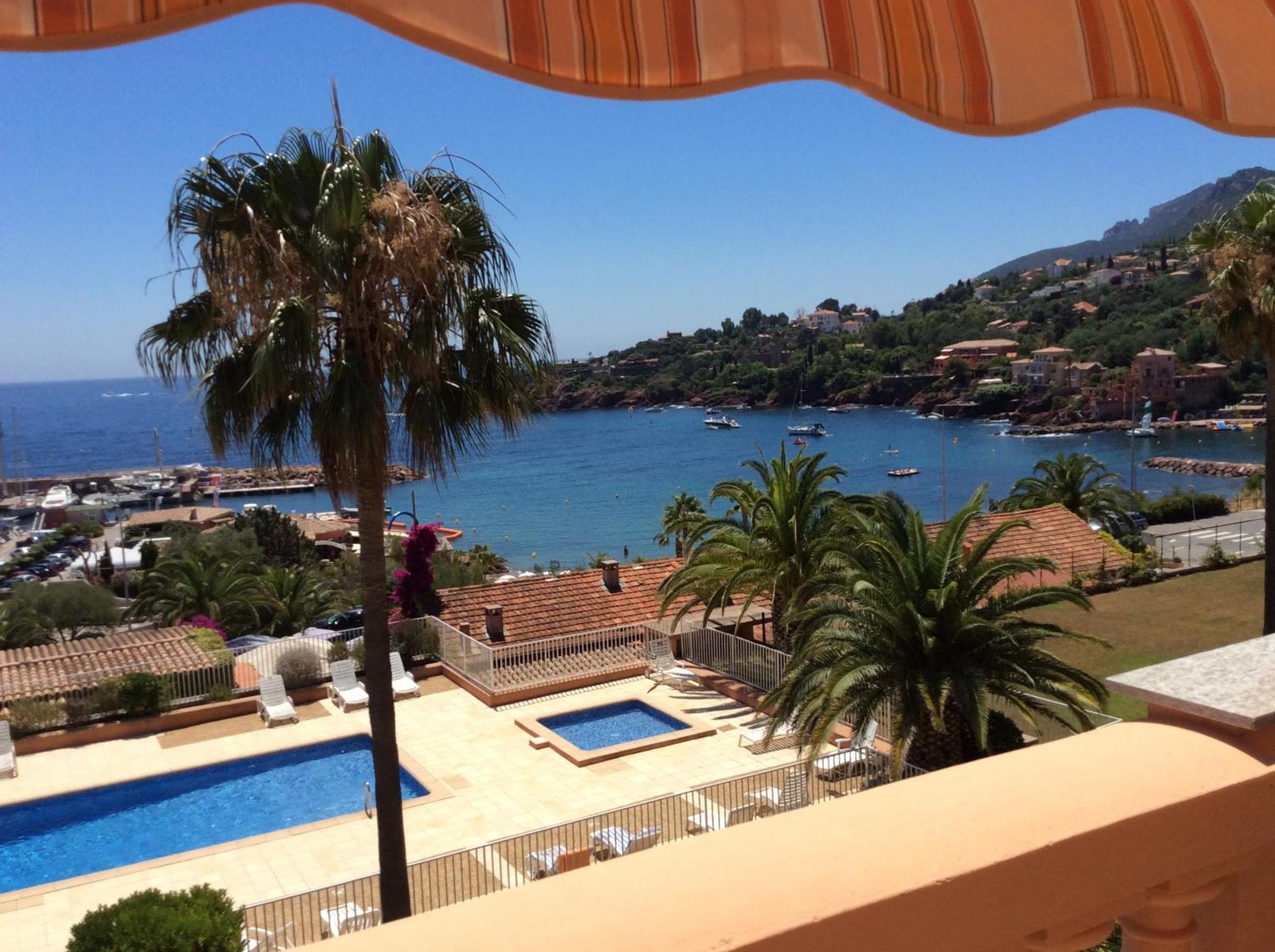 Plage de Miramar view 2