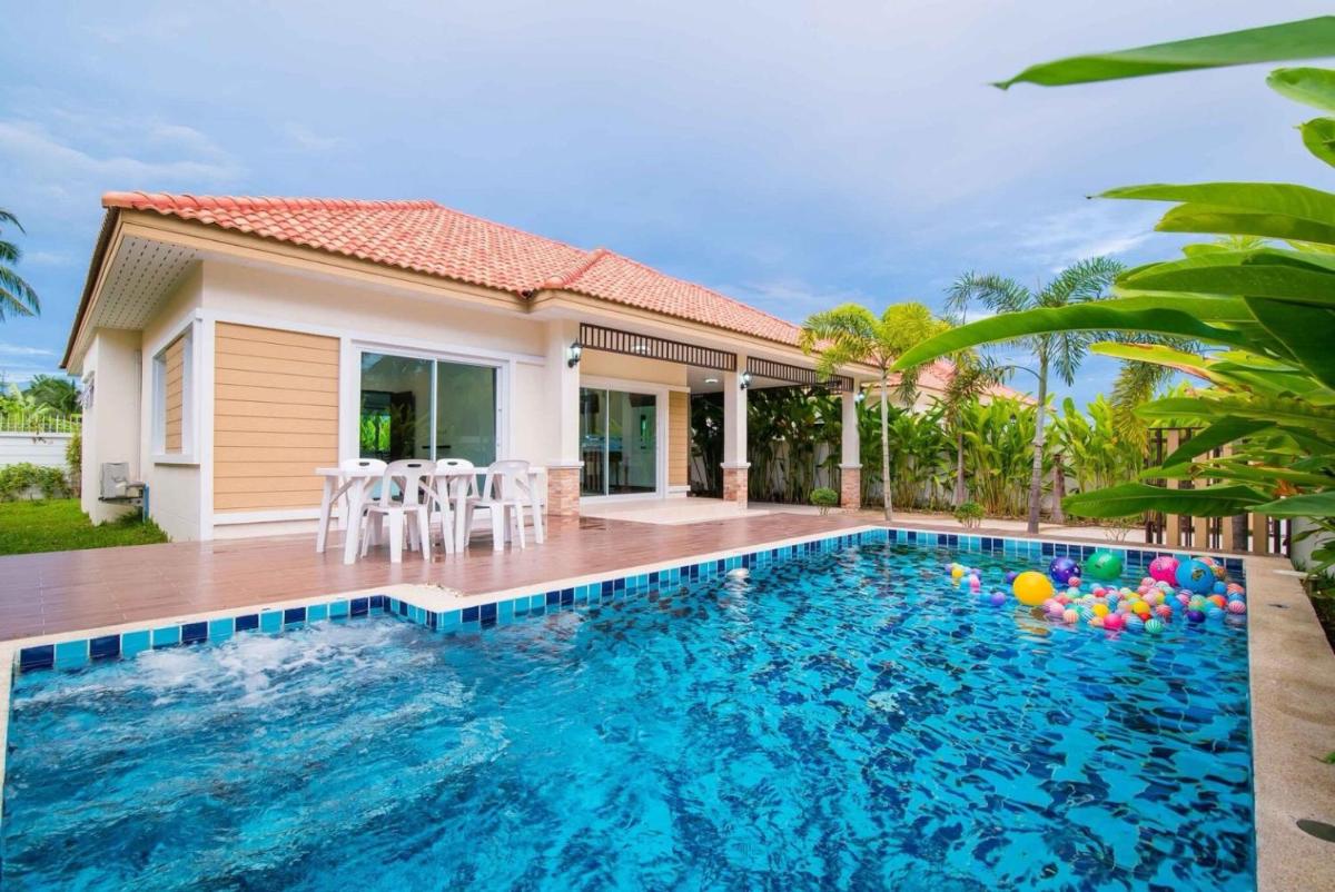 The Legacy Huahin Pool Villa
