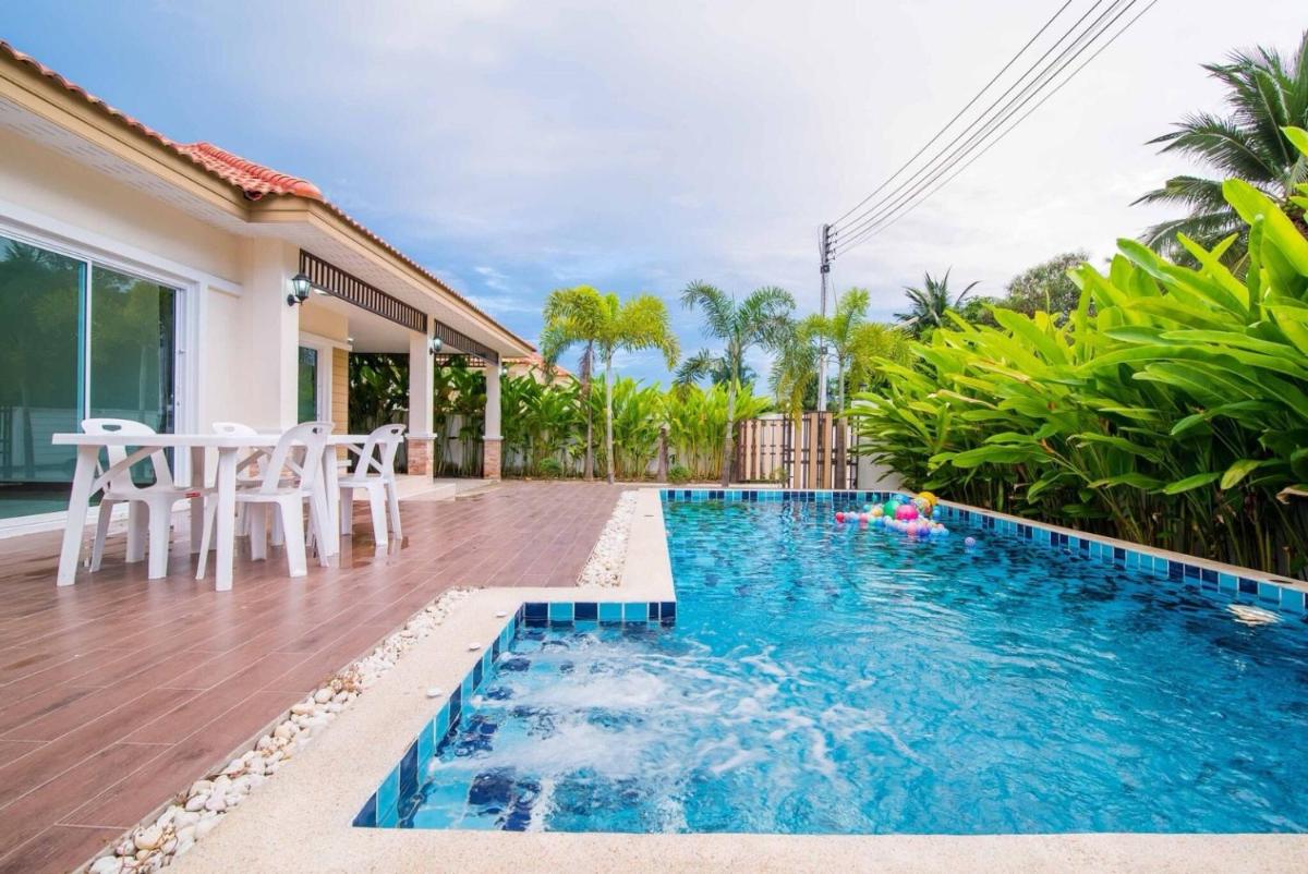 The Legacy Huahin Pool Villa