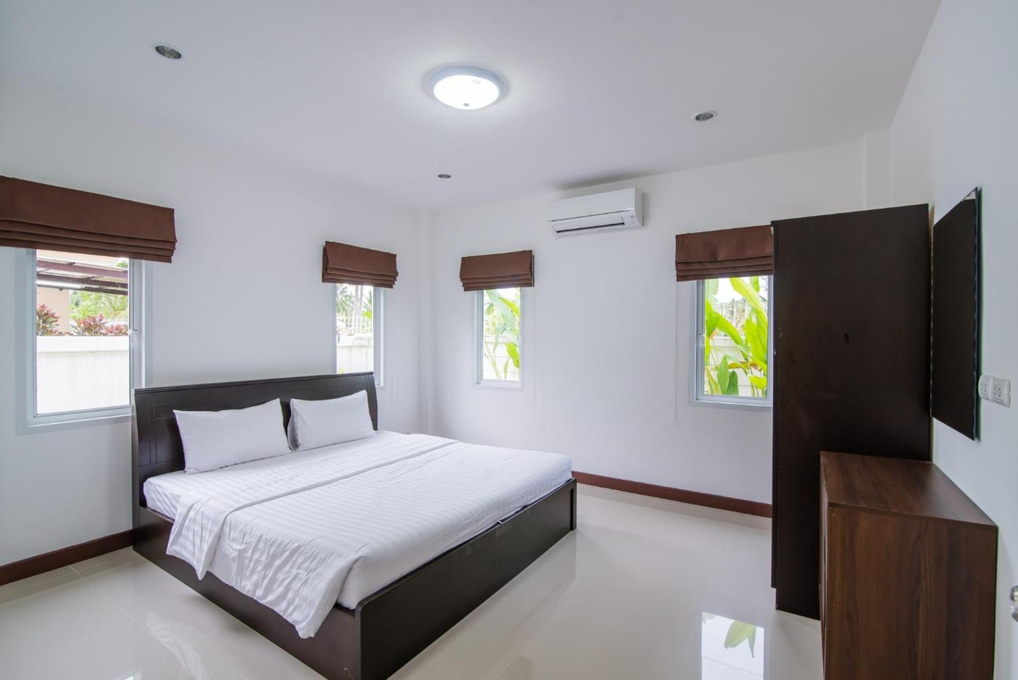 The Legacy Huahin Pool Villa