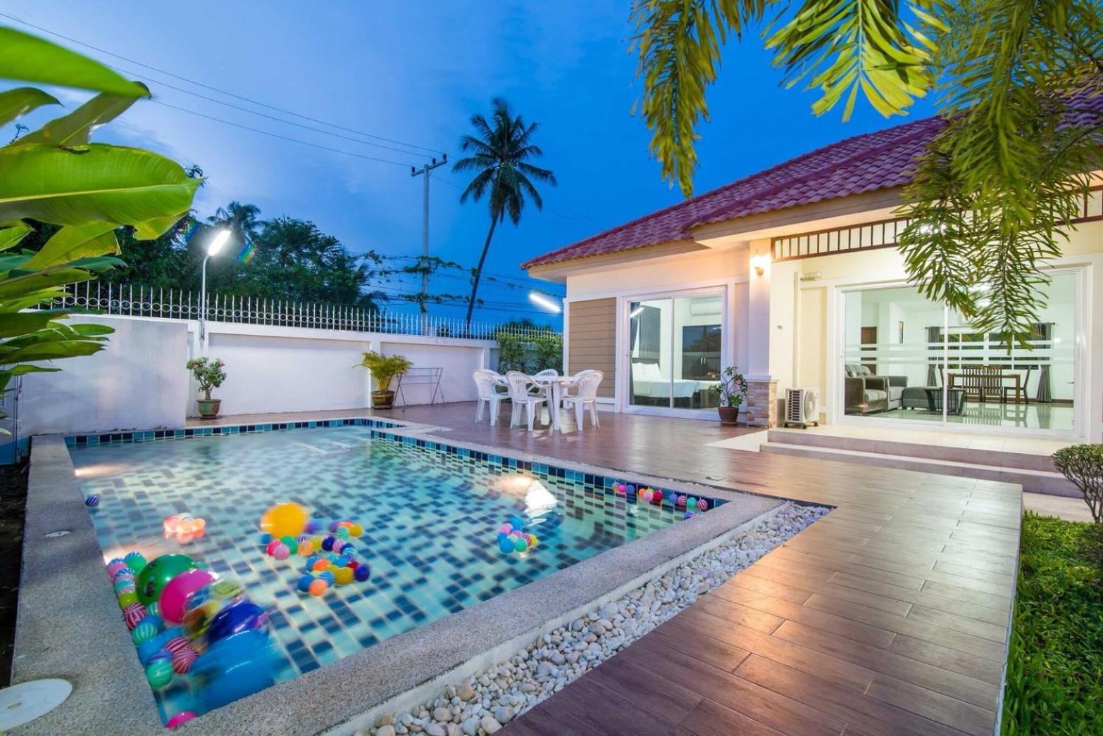 The Legacy Huahin Pool Villa