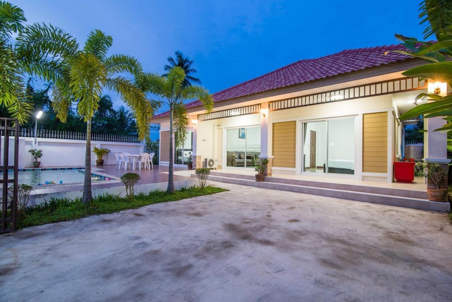 The Legacy Huahin Pool Villa