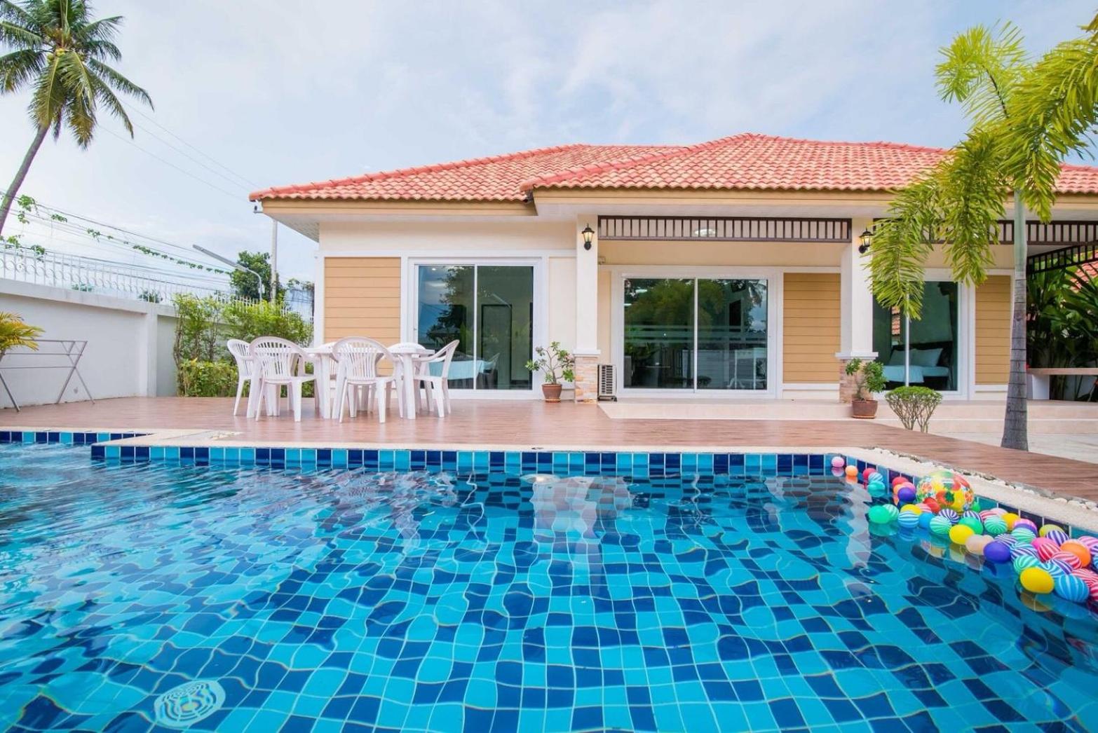 The Legacy Huahin Pool Villa