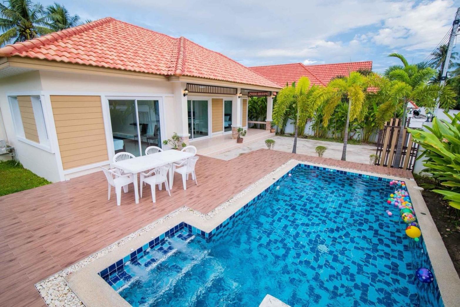 The Legacy Huahin Pool Villa
