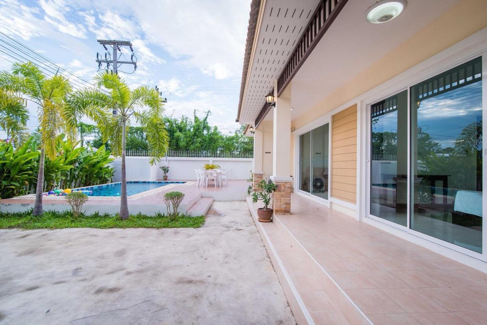The Legacy Huahin Pool Villa