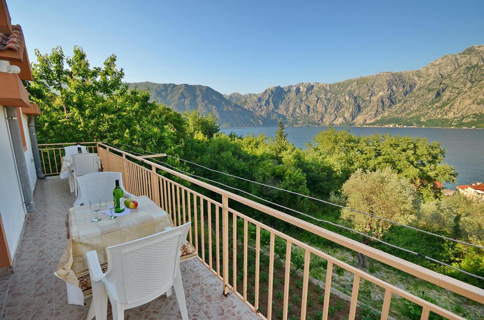 Apartmani Prcanj