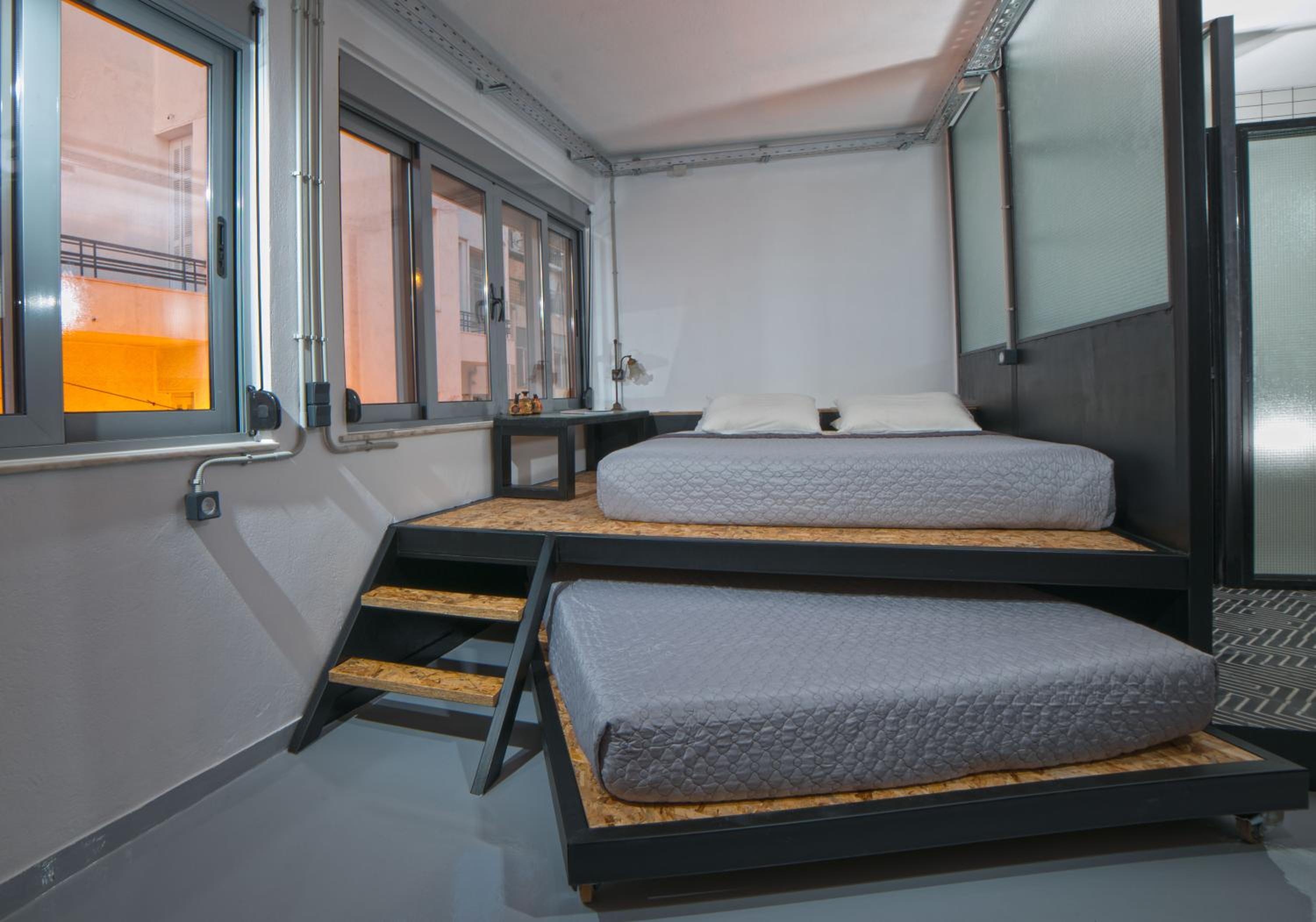 Monastiraki #WallsFree CityCenter- Unspoiled Athens Apartments