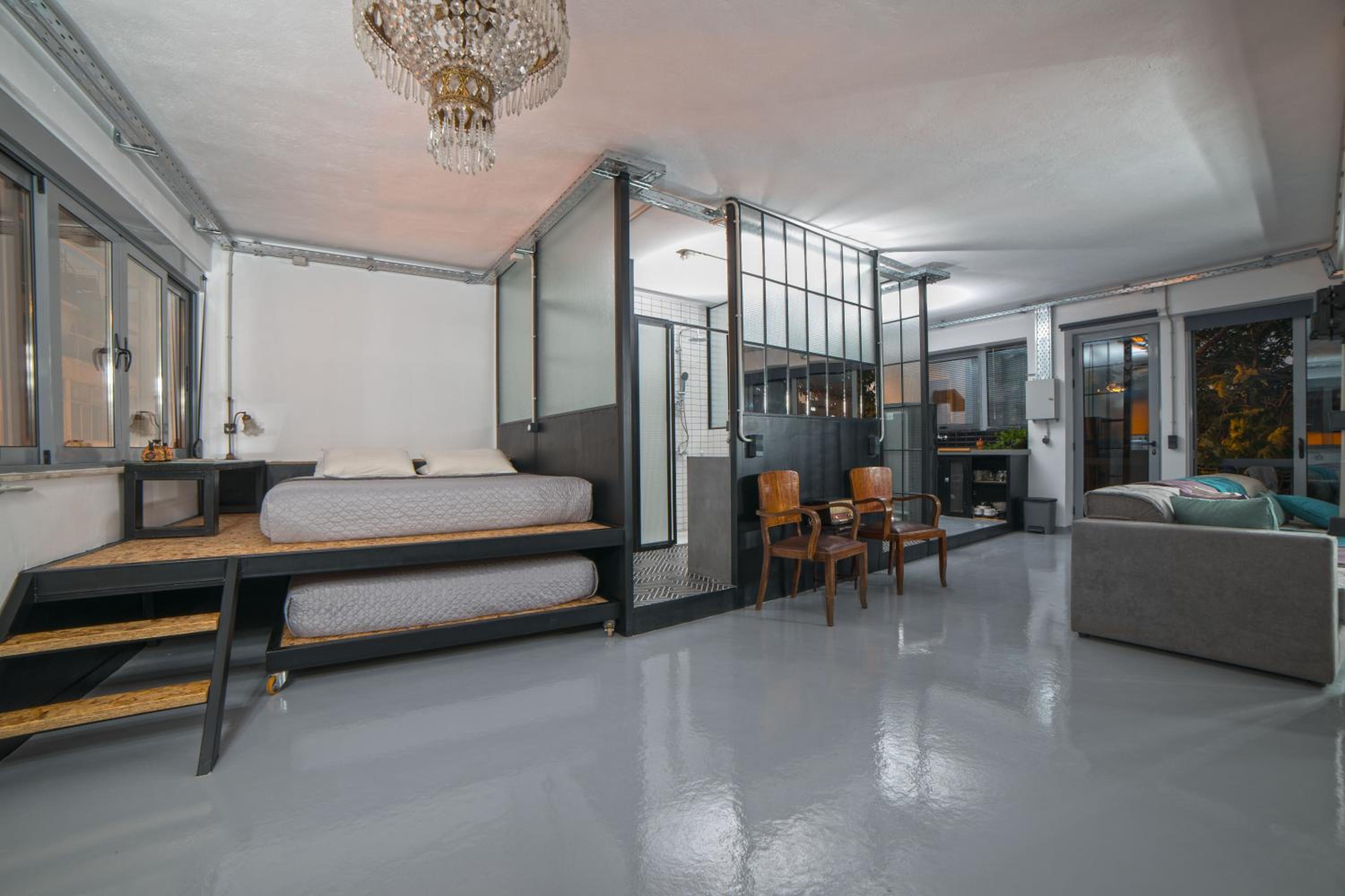 Monastiraki #WallsFree CityCenter- Unspoiled Athens Apartments
