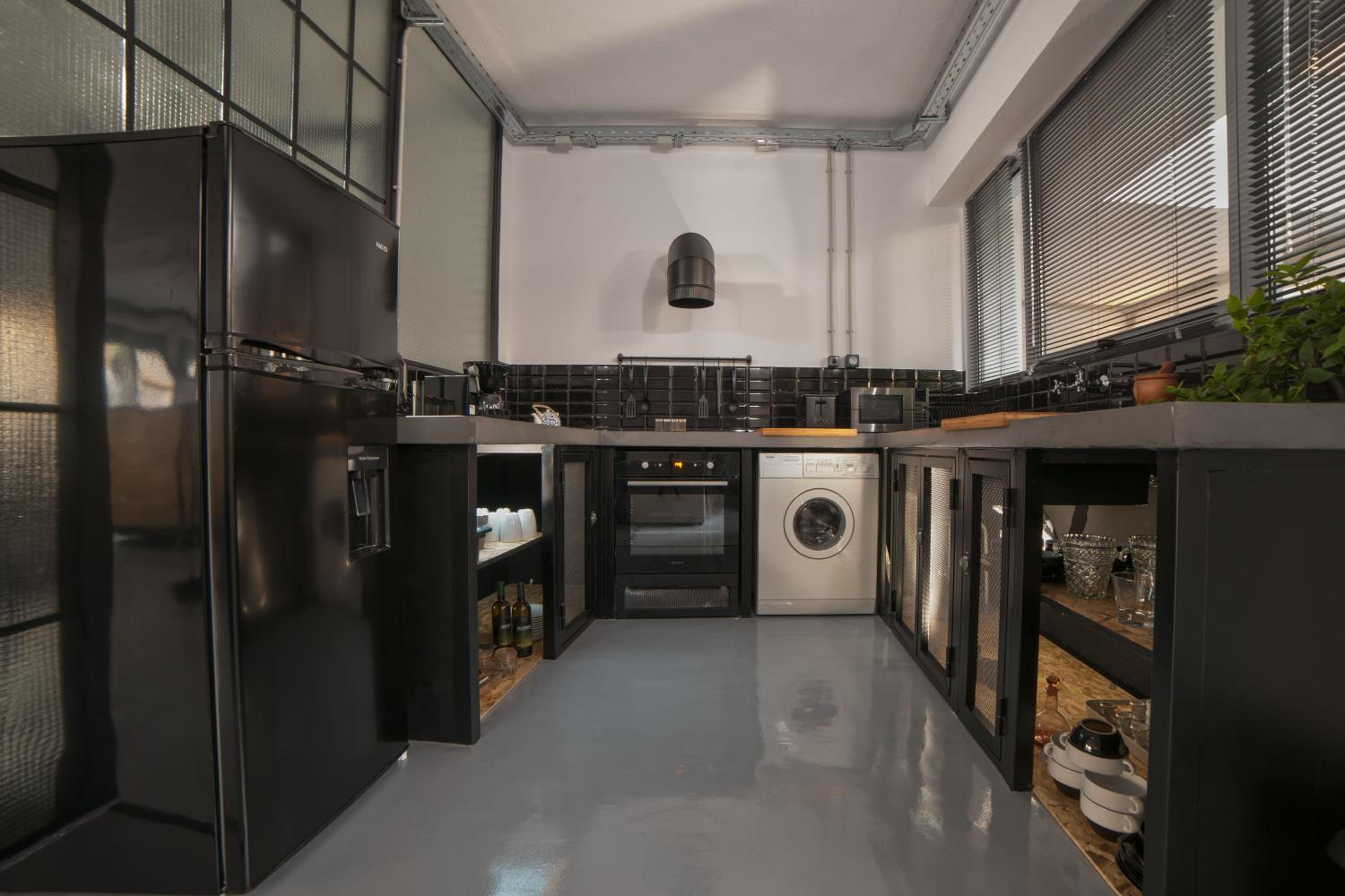Monastiraki #WallsFree CityCenter- Unspoiled Athens Apartments