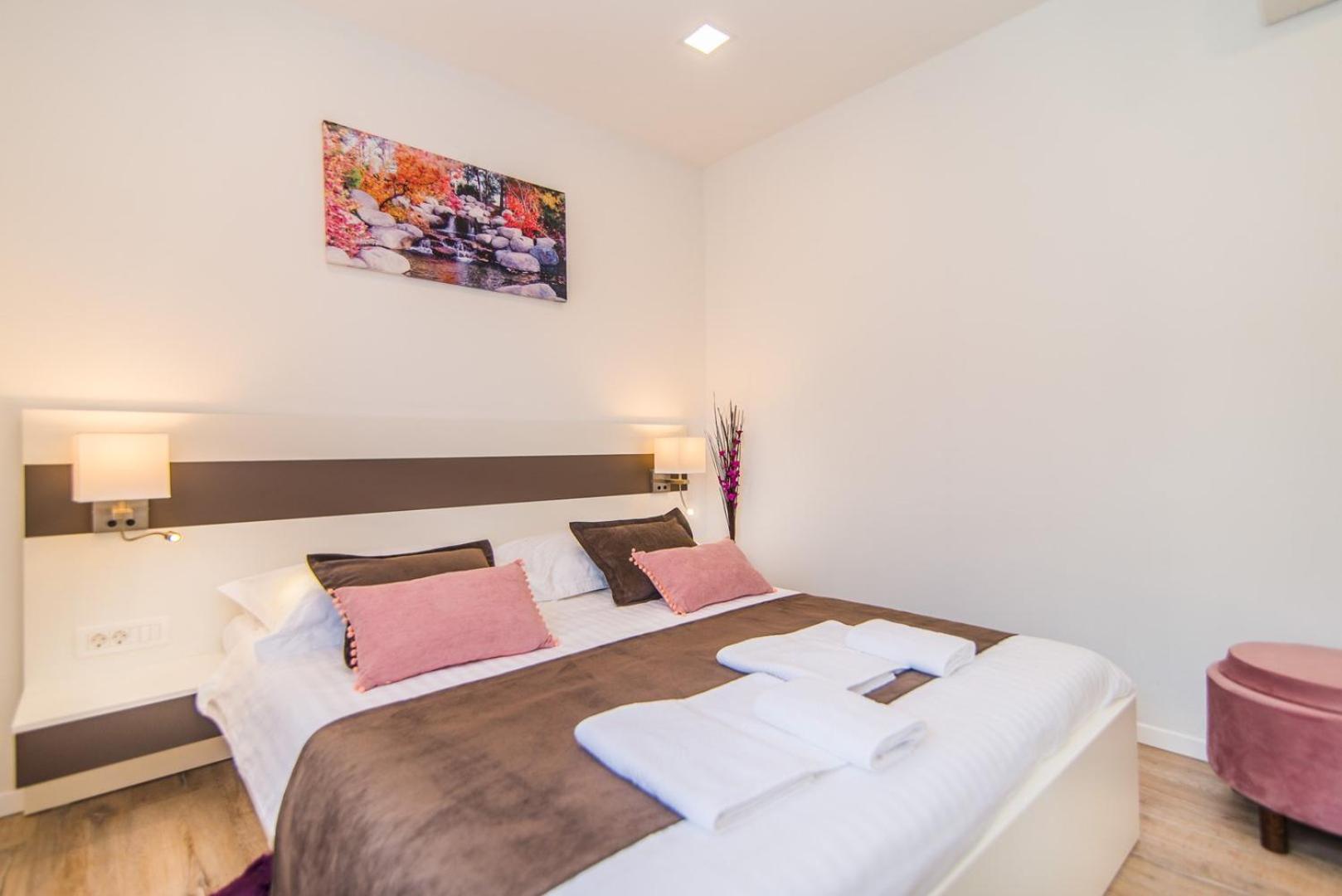 Milohanic Luxury Porec Apartments - Property Image 6