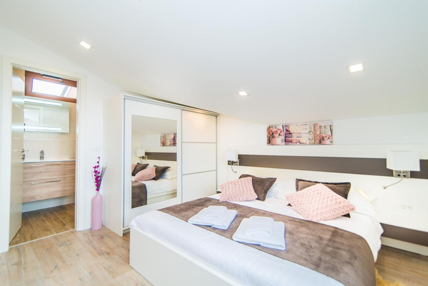 Milohanic Luxury Porec Apartments - Property Image 36