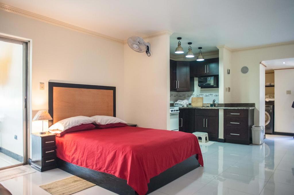 Deluxe Montego Bay Club Studio & Suites