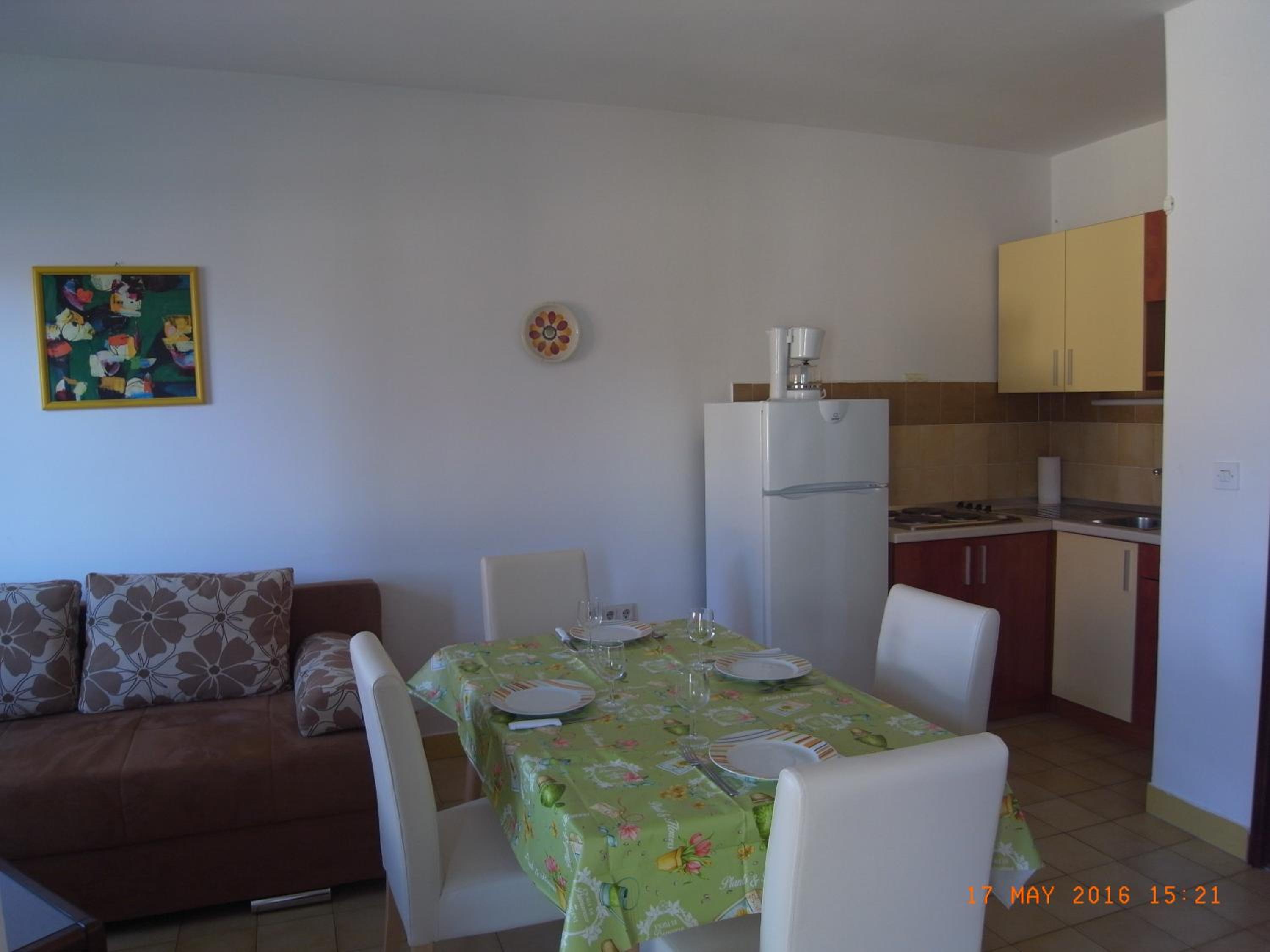 Apartmani MW , Zuti apartman view 5