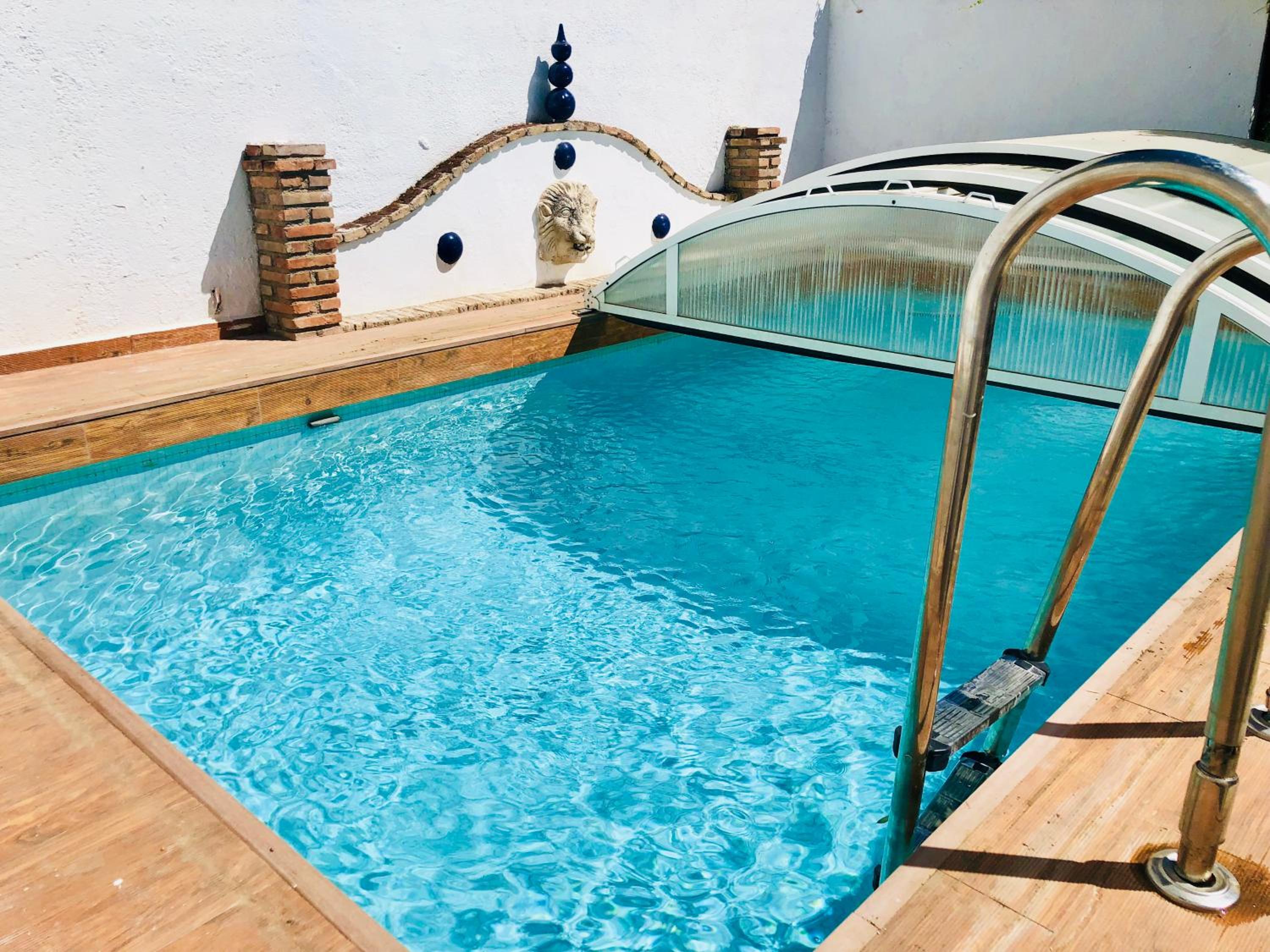 tuAnfitrion Villa con Piscina Climatizada