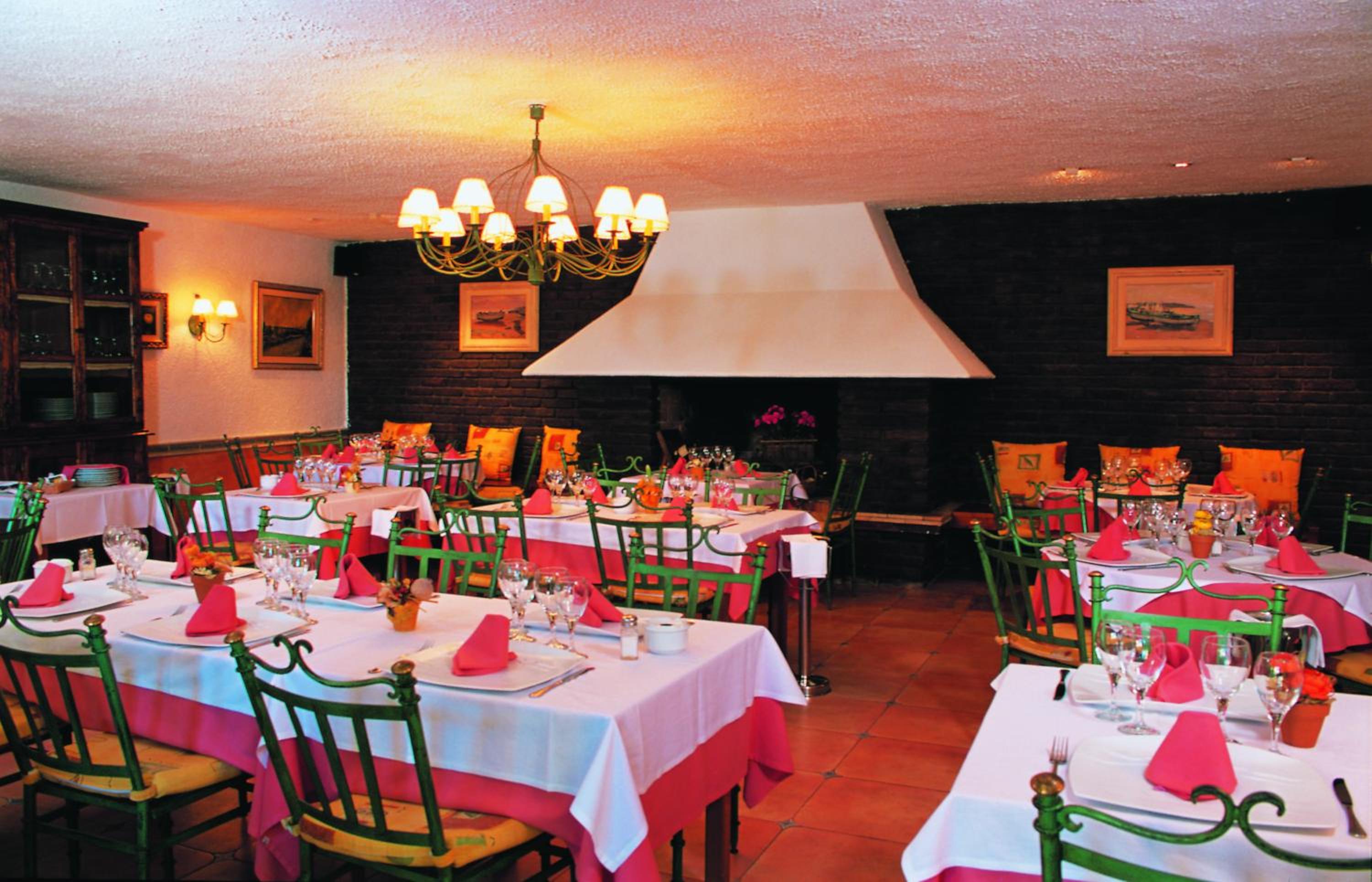 restaurant