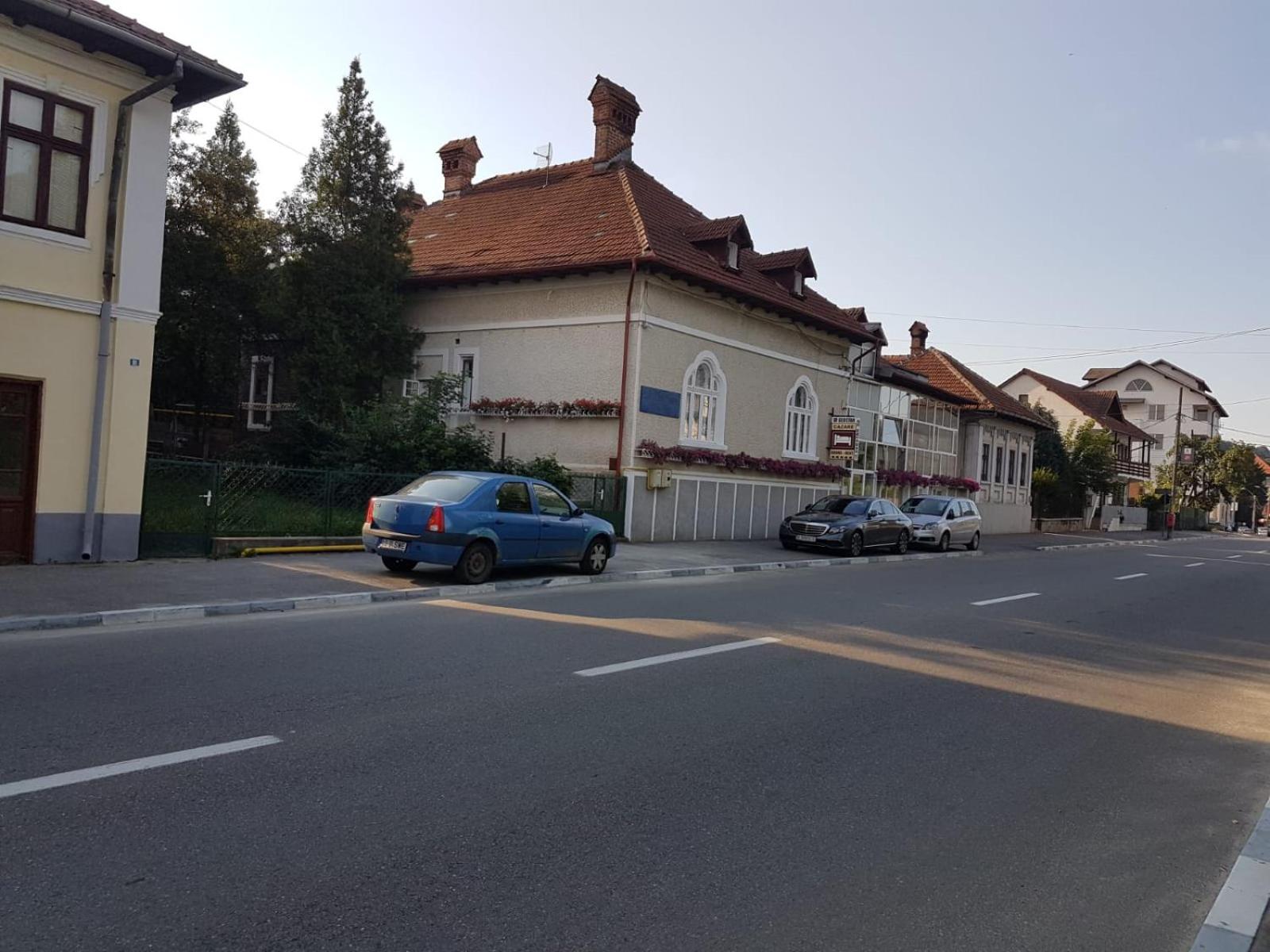 Photo 36