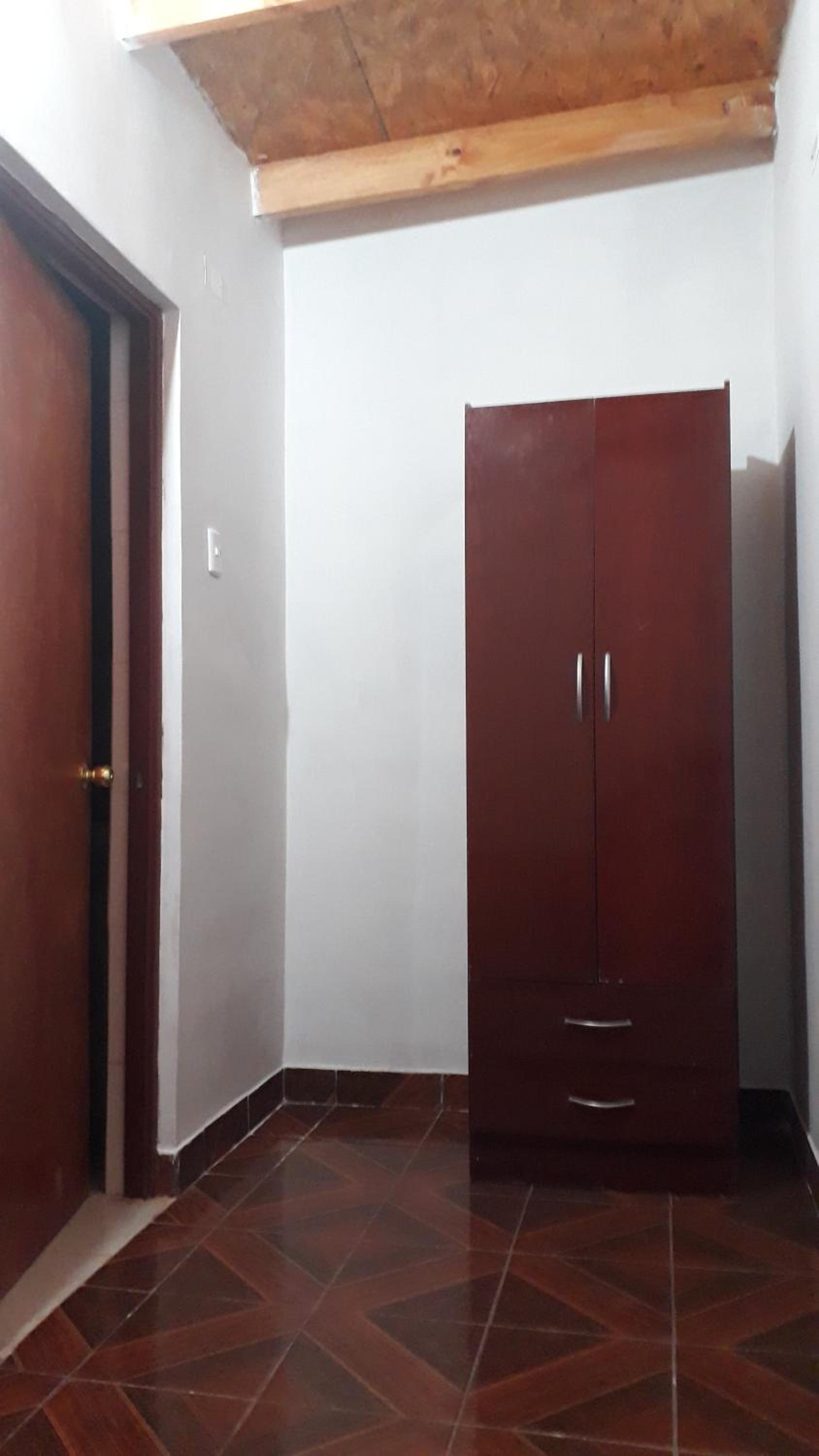 Hostal Open House