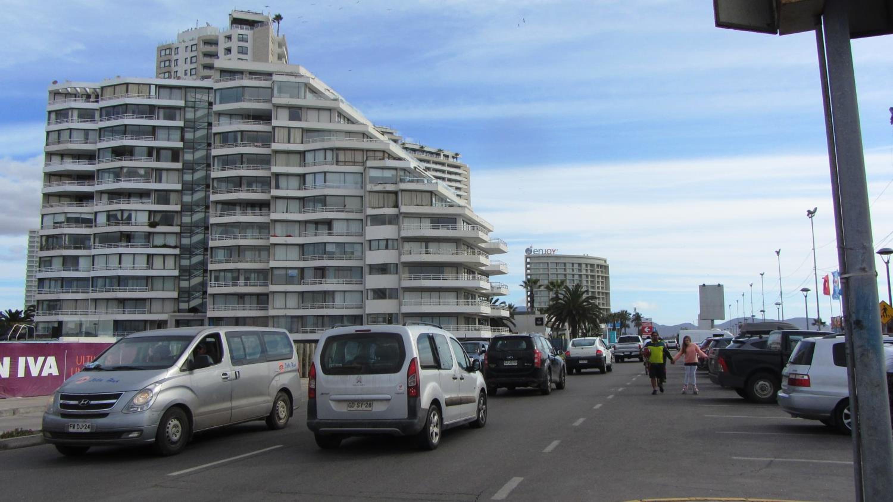 La Choza VIP Turquesa en La Serena, frente al mar