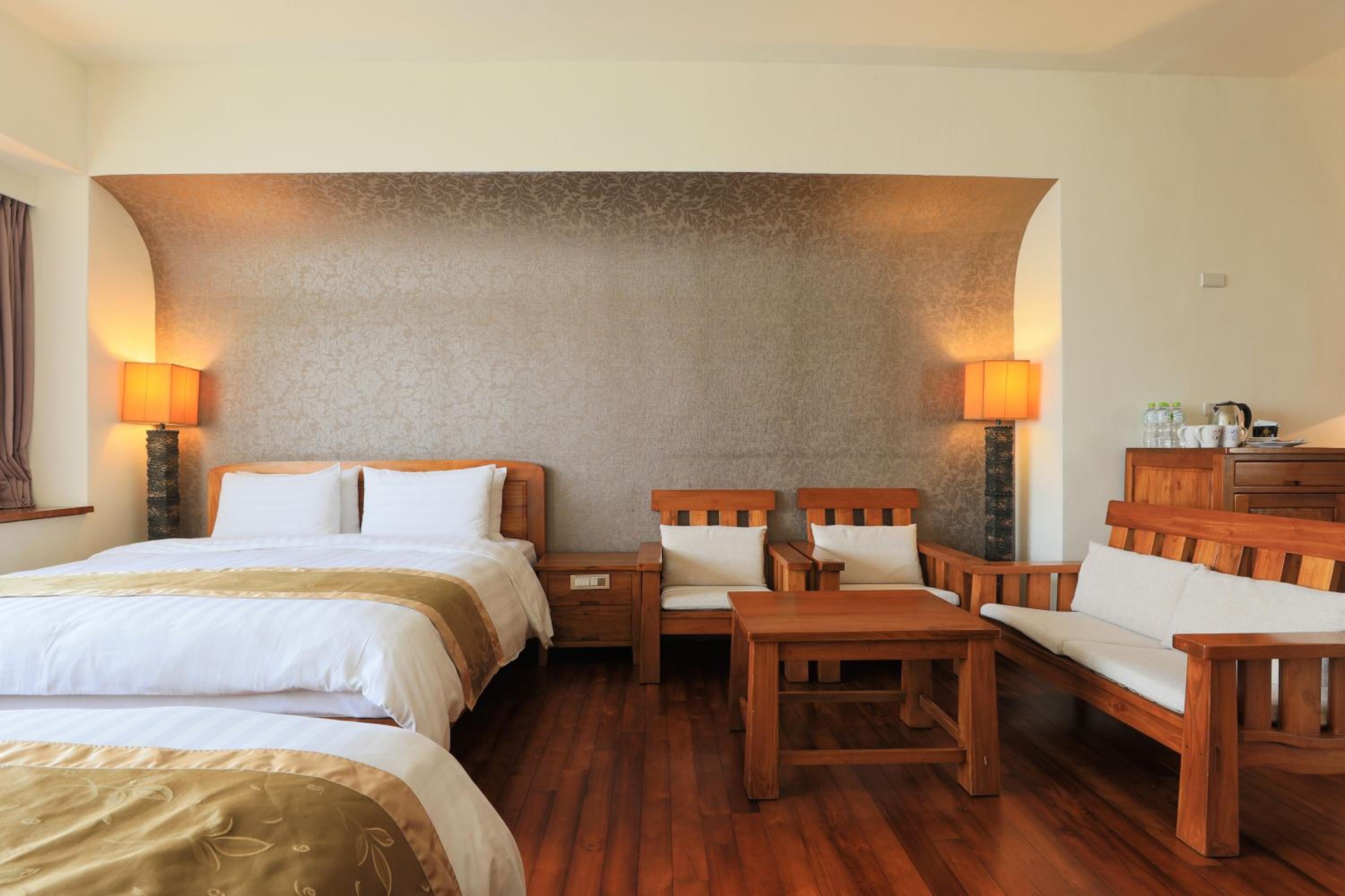 Yentai Hotel